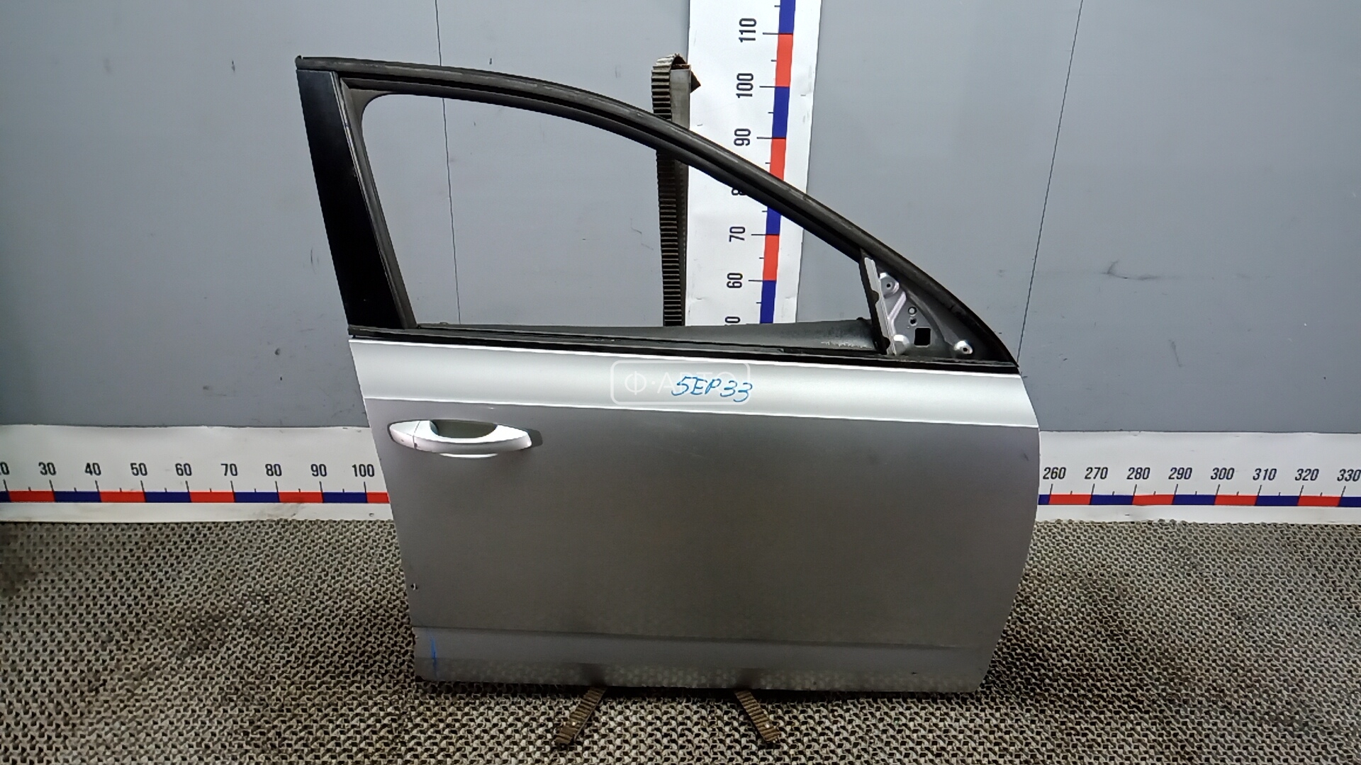 Дверь передняя правая