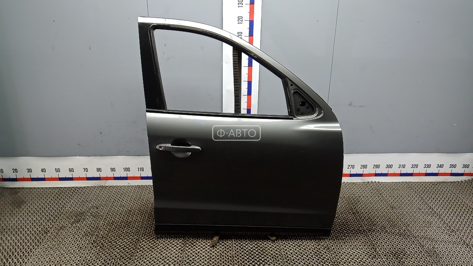 Дверь передняя правая
