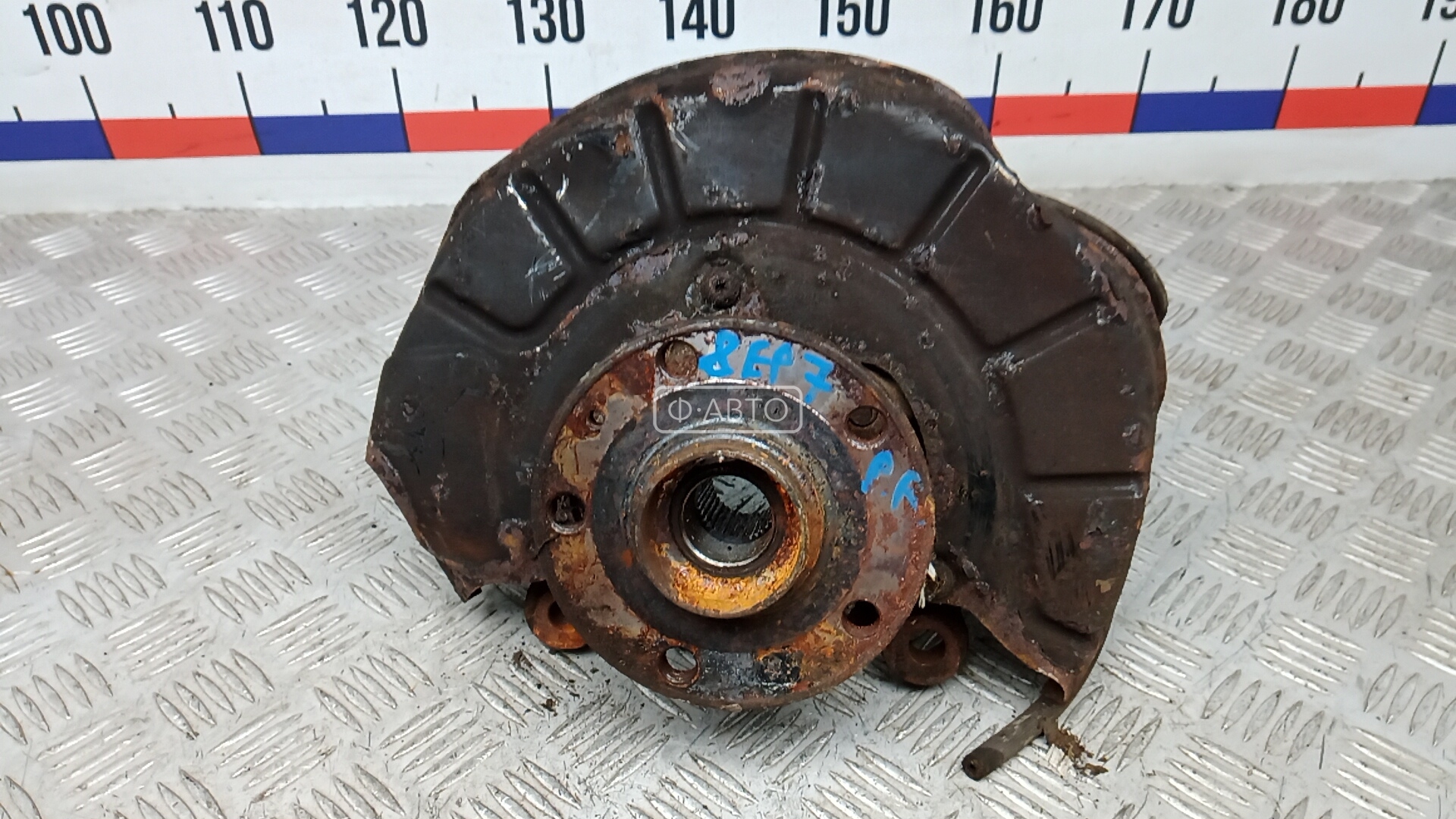 Ступица передняя правая