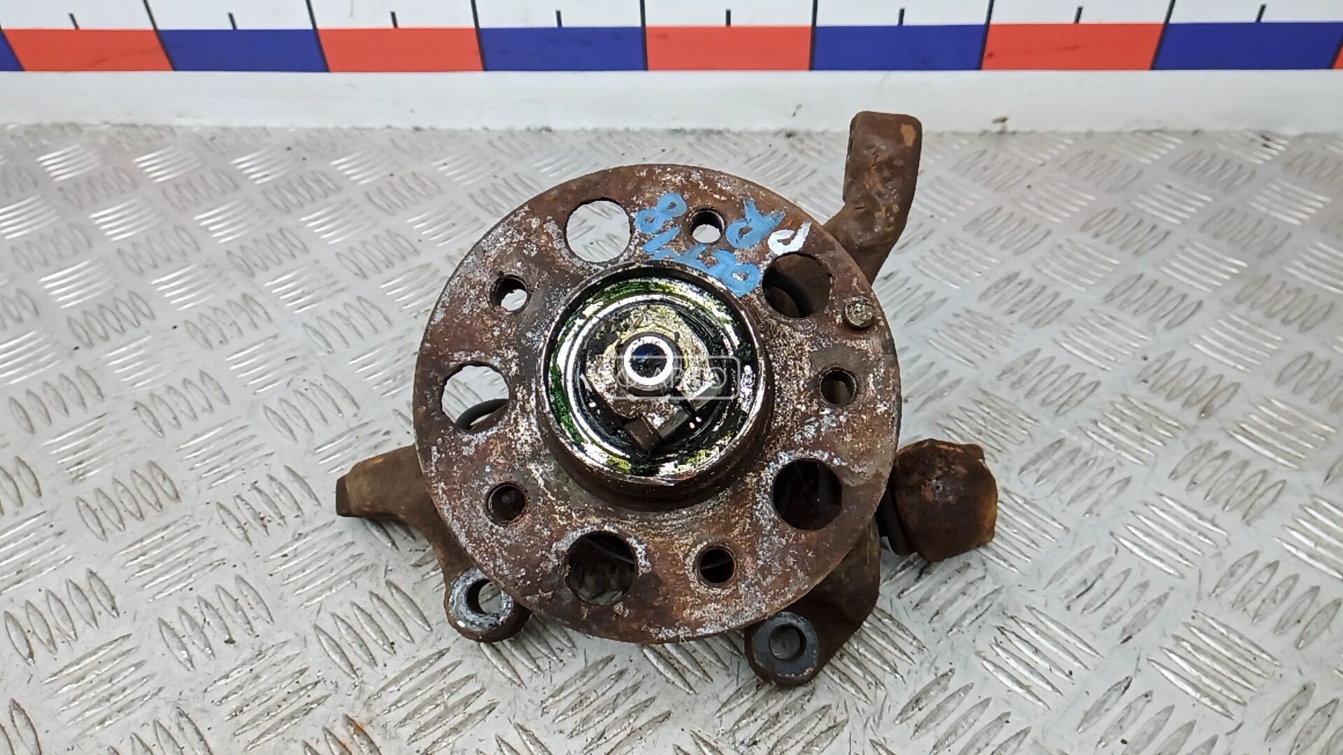 Ступица передняя правая