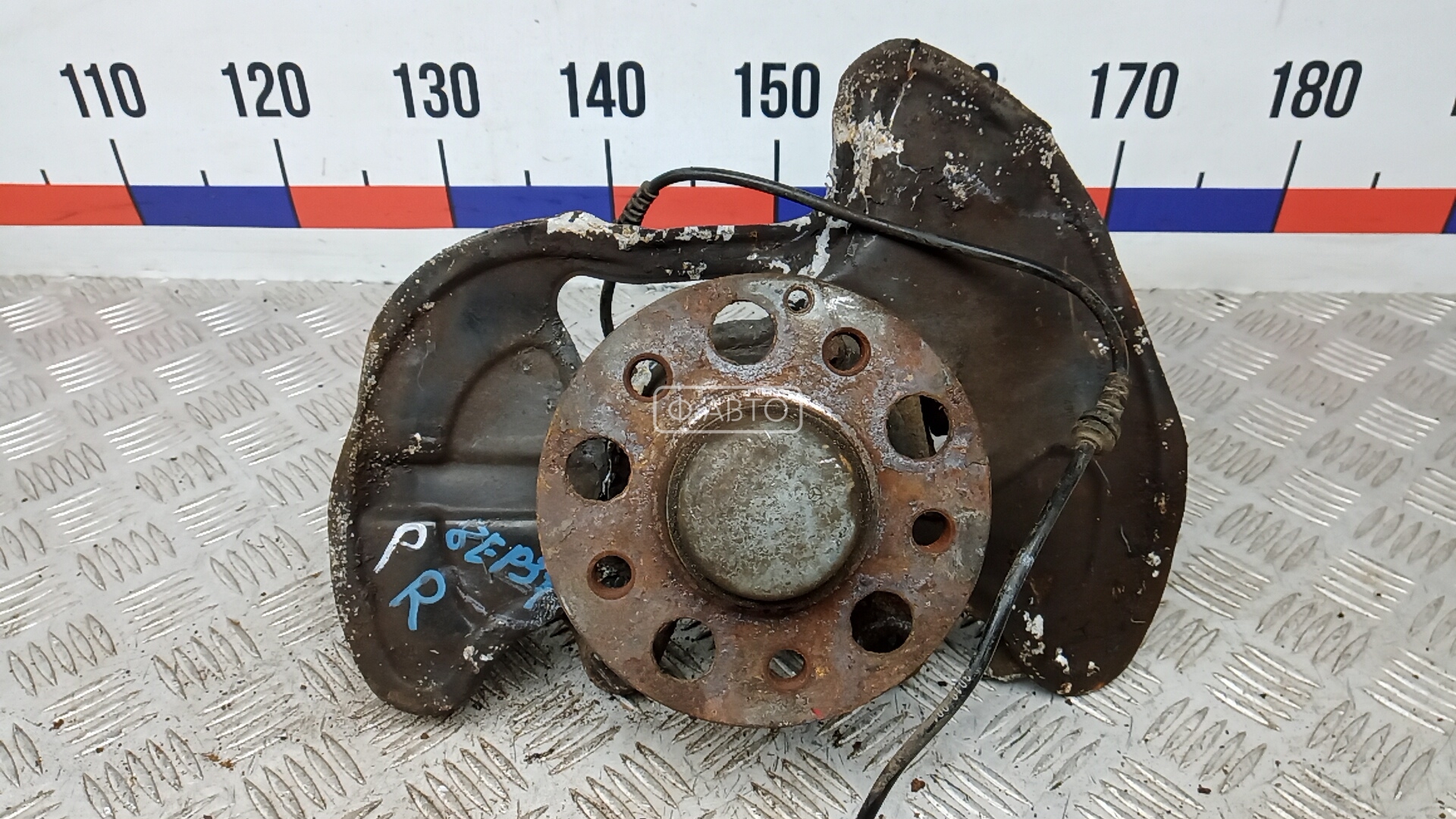 Ступица передняя правая