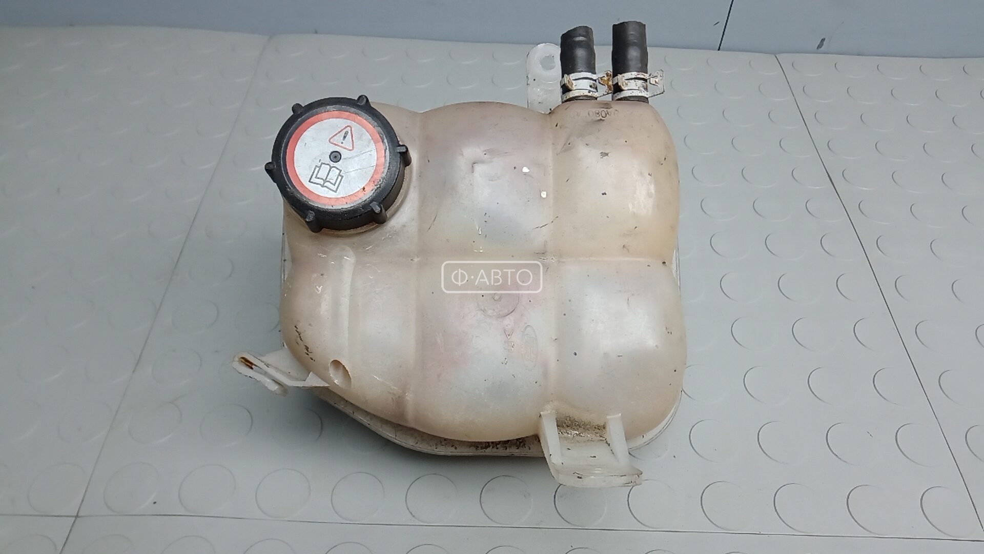 Бачок расширительный