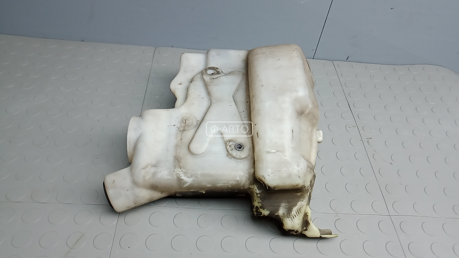 Бачок омывателя