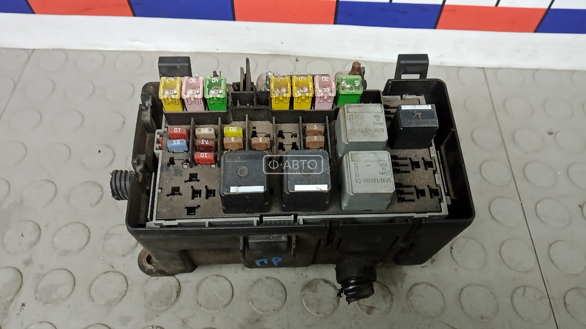 Блок предохранителей