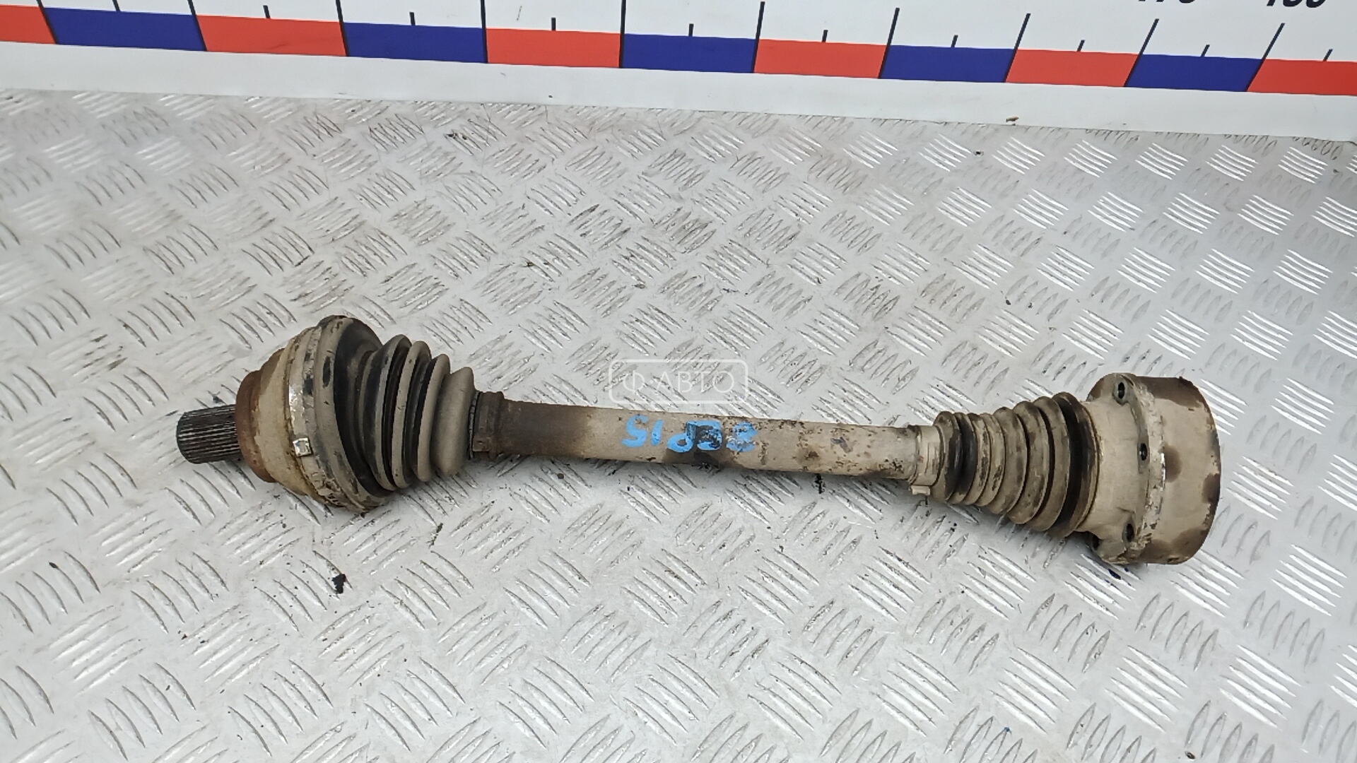 Привод передний левый