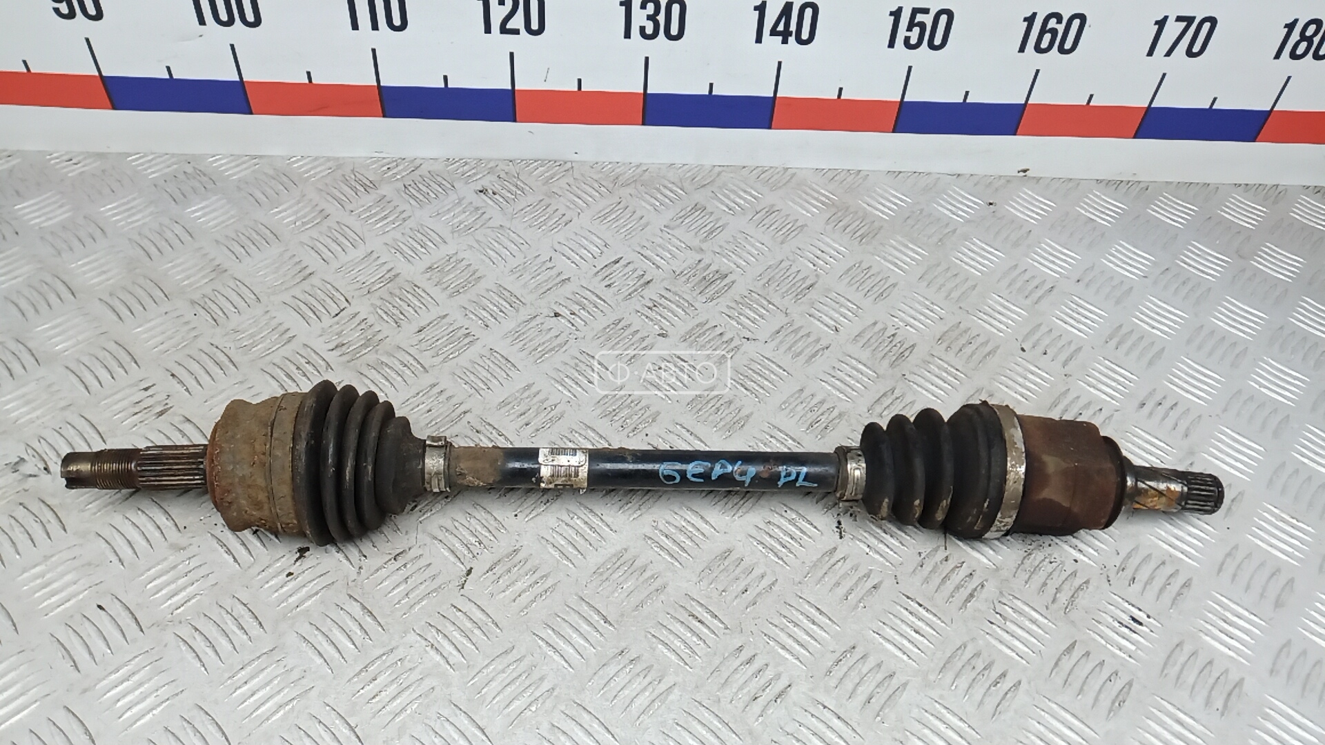 Привод передний левый