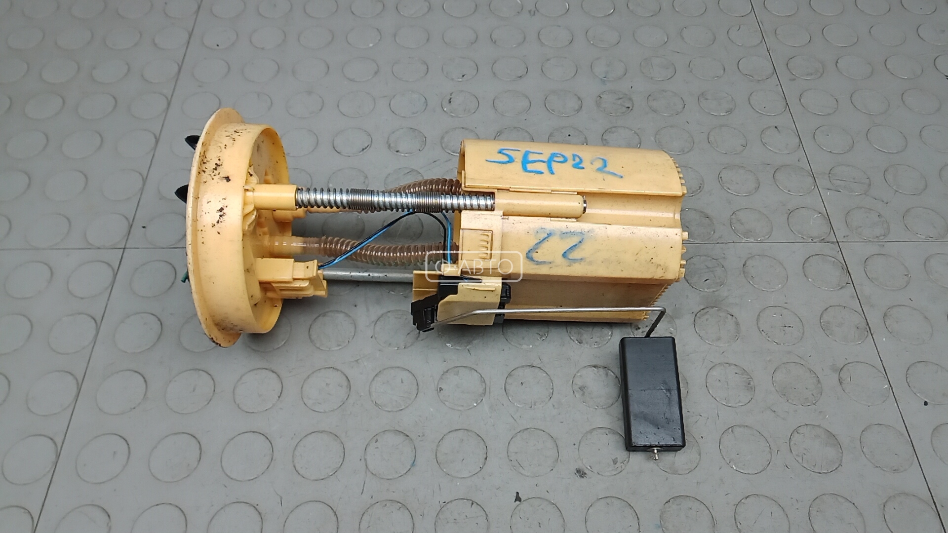 Насос топливный электрический