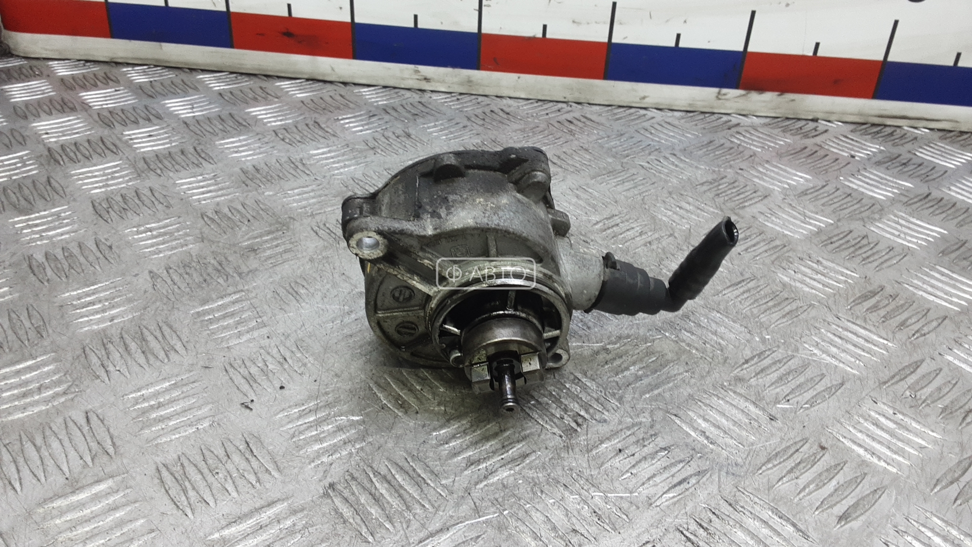 Насос вакуумный