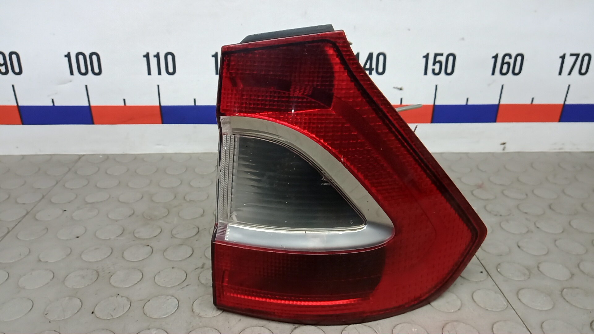 Фонарь задний правый FORD GALAXY 3