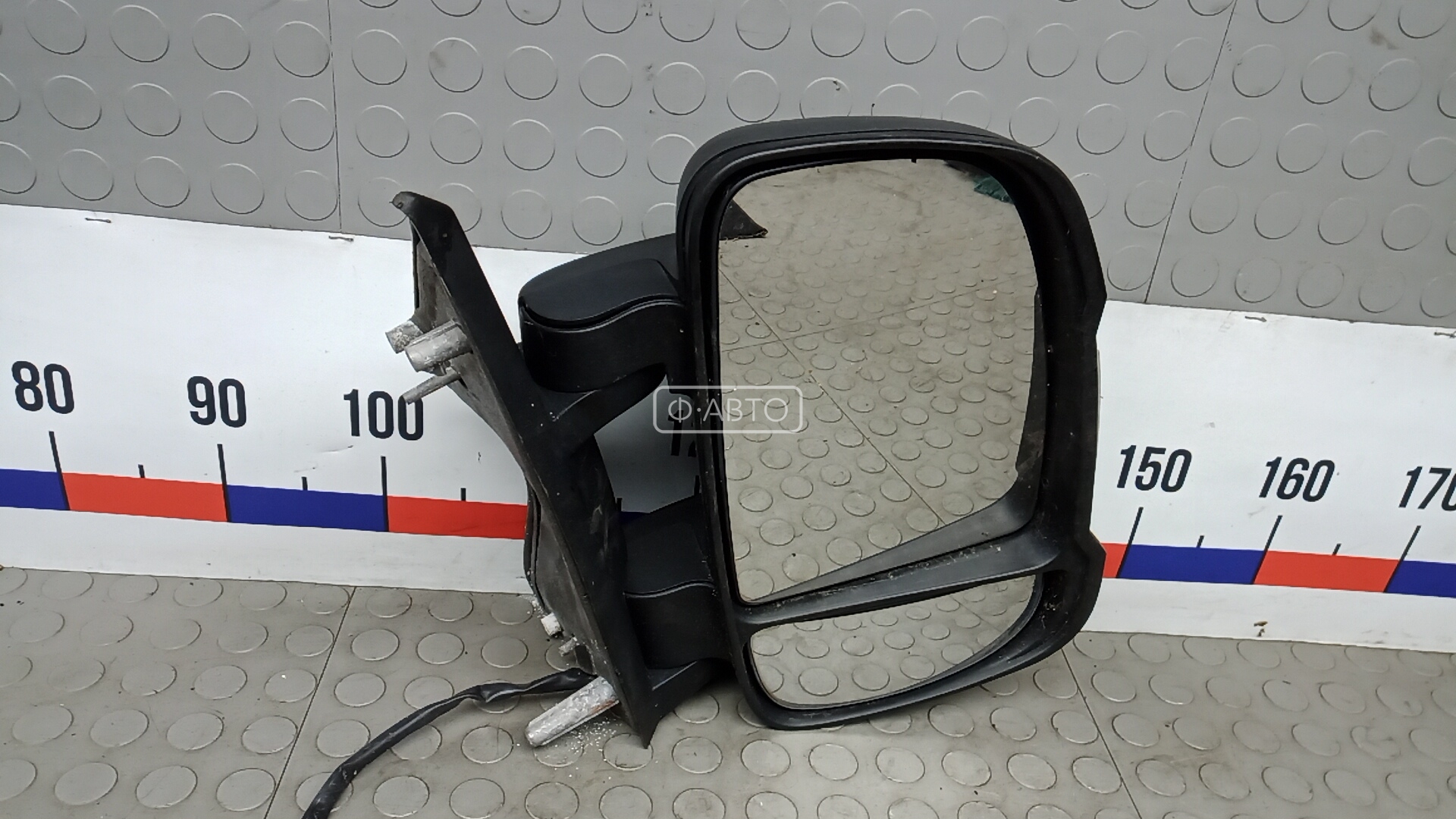 Зеркало наружное правое