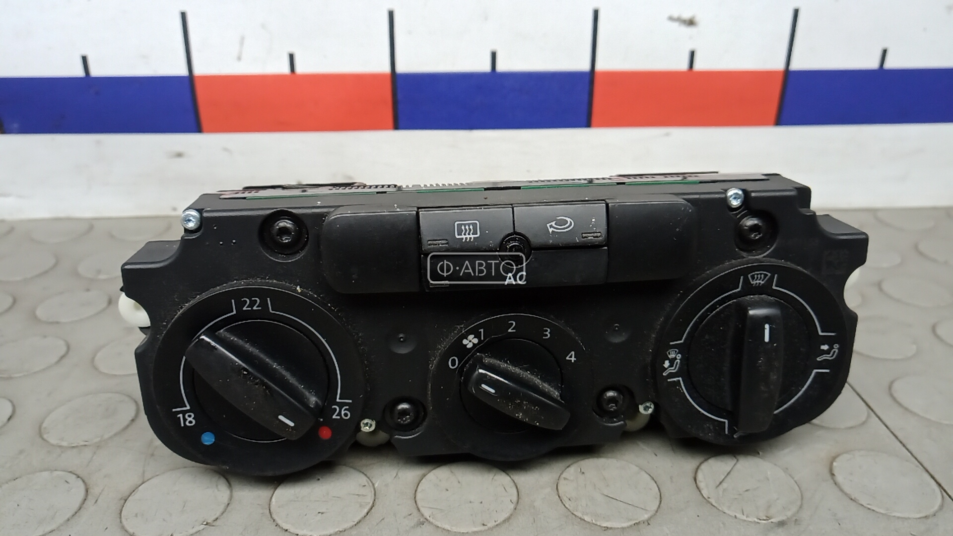 Блок управления печки и климат-контроля