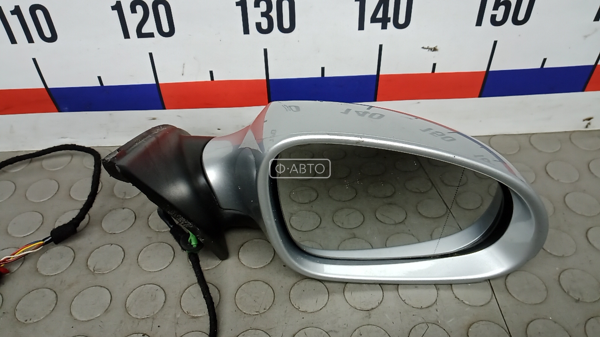 Зеркало наружное правое