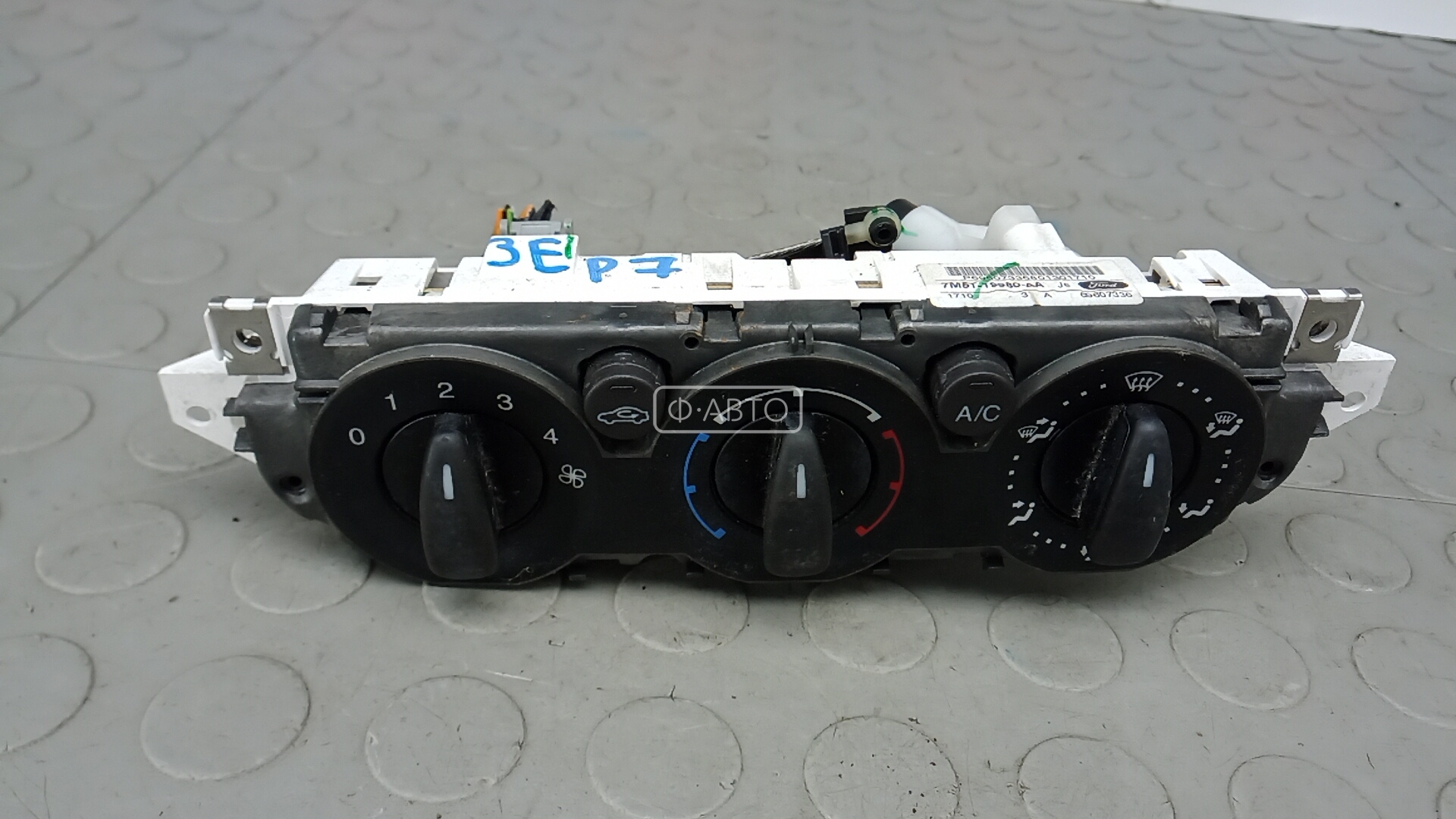 Блок управления печки и климат-контроля