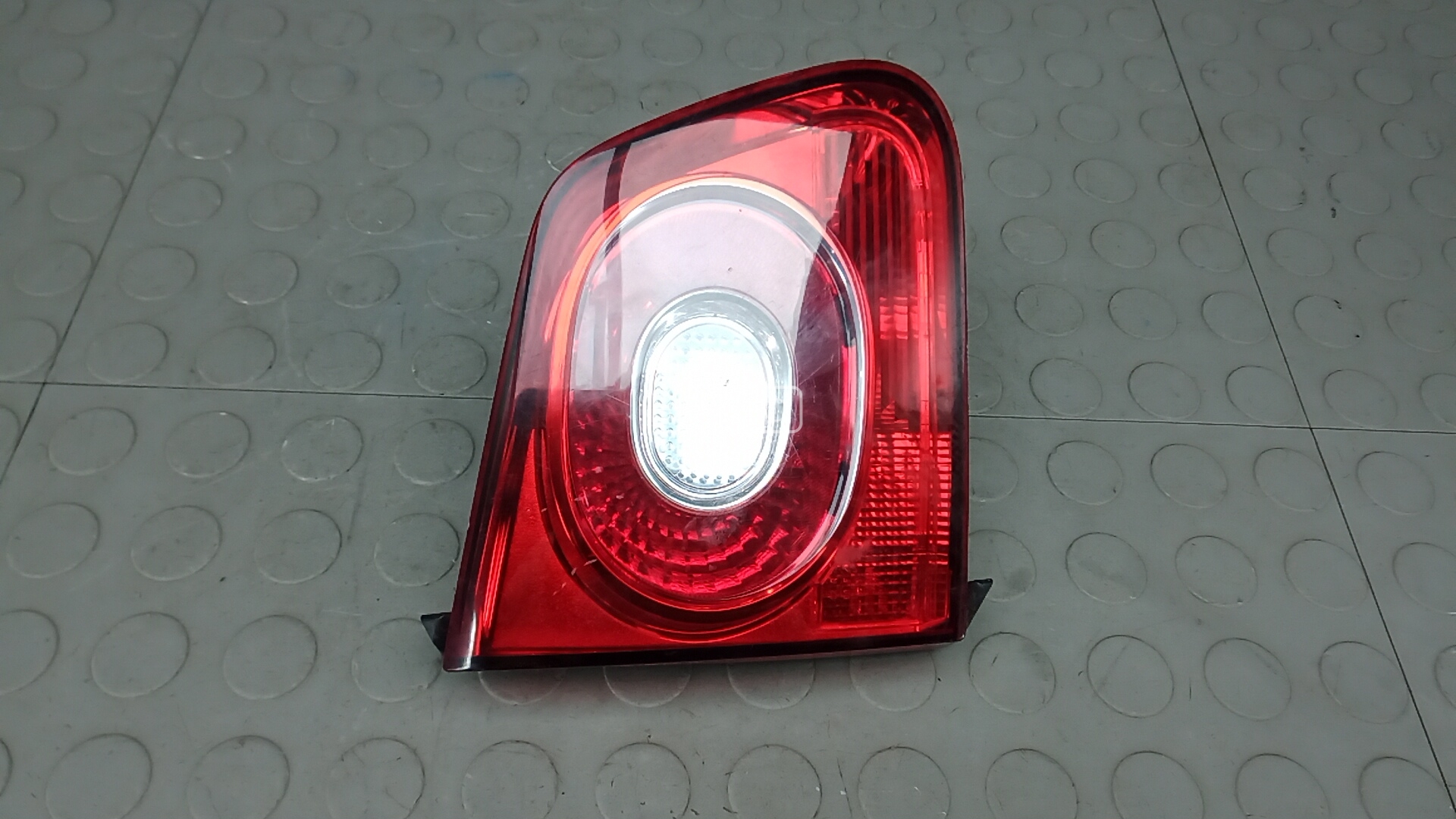 Фонарь левый 3-5 двери