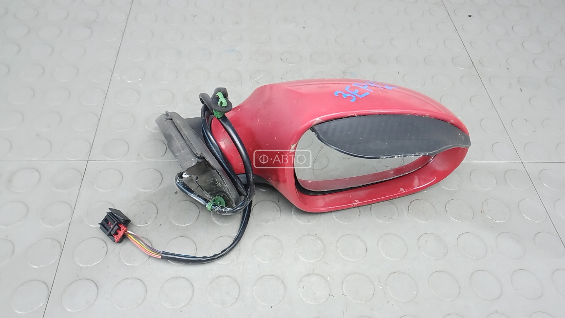 Зеркало наружное правое