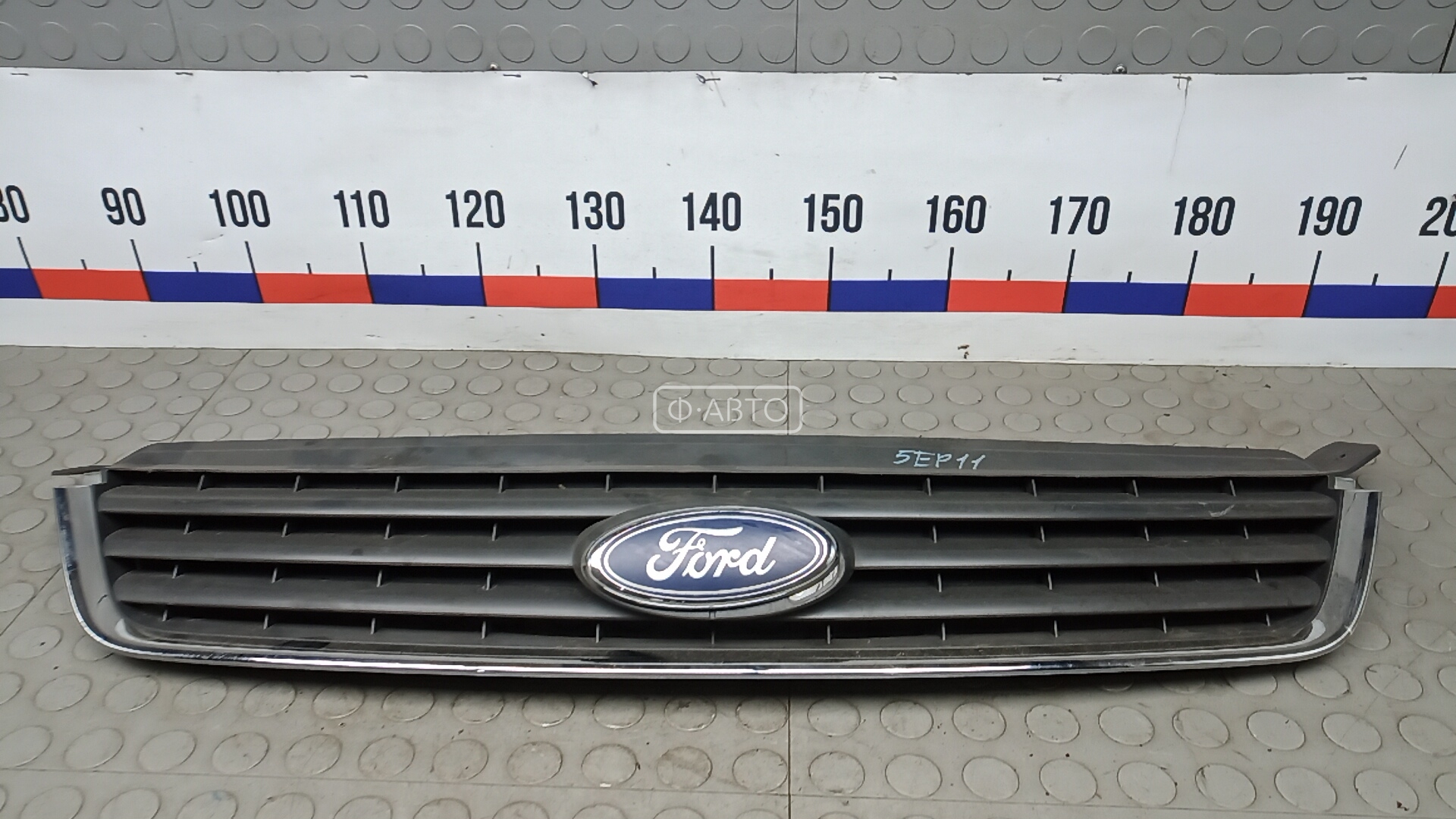 Решетка радиатора