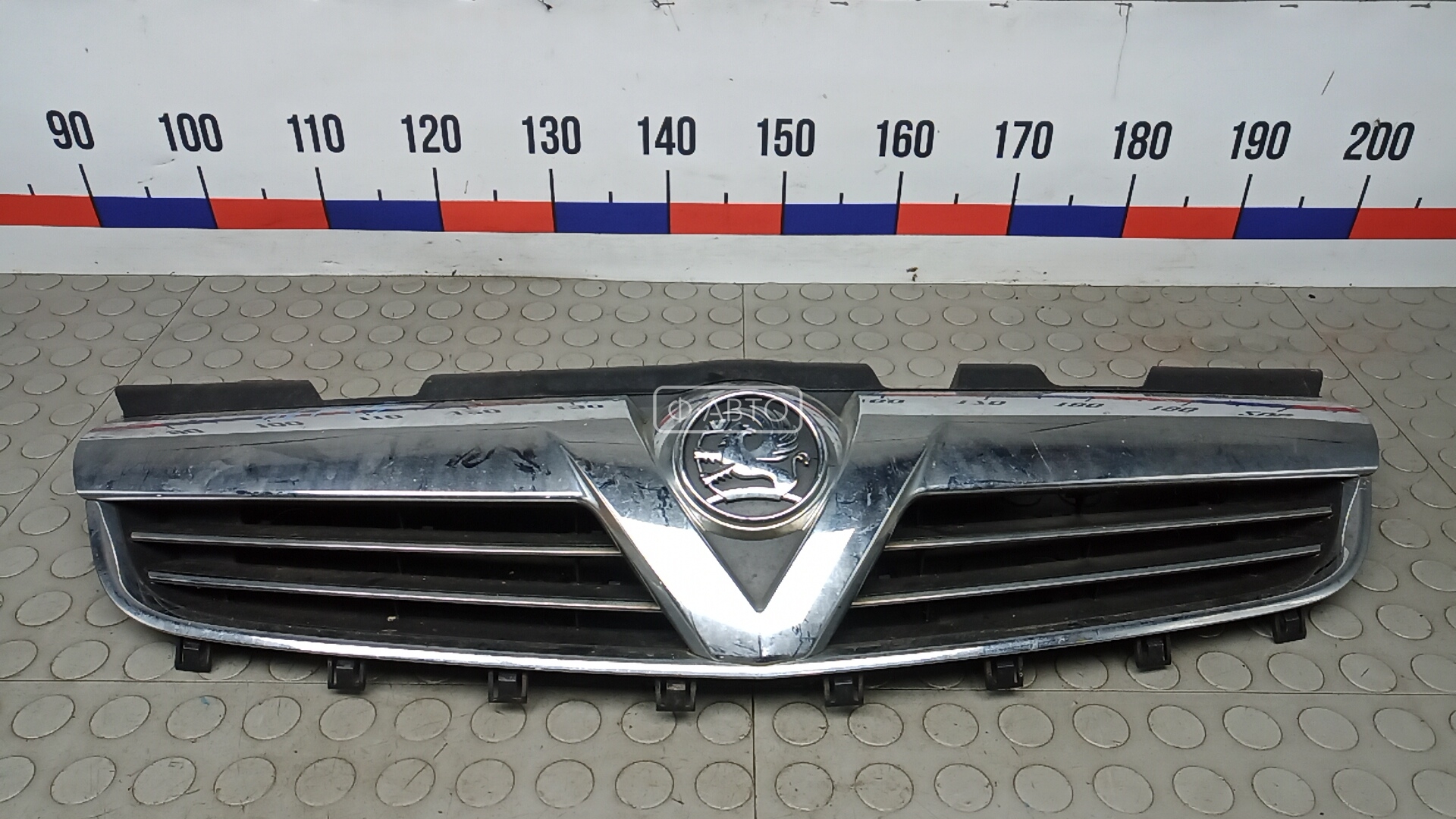 Решетка радиатора