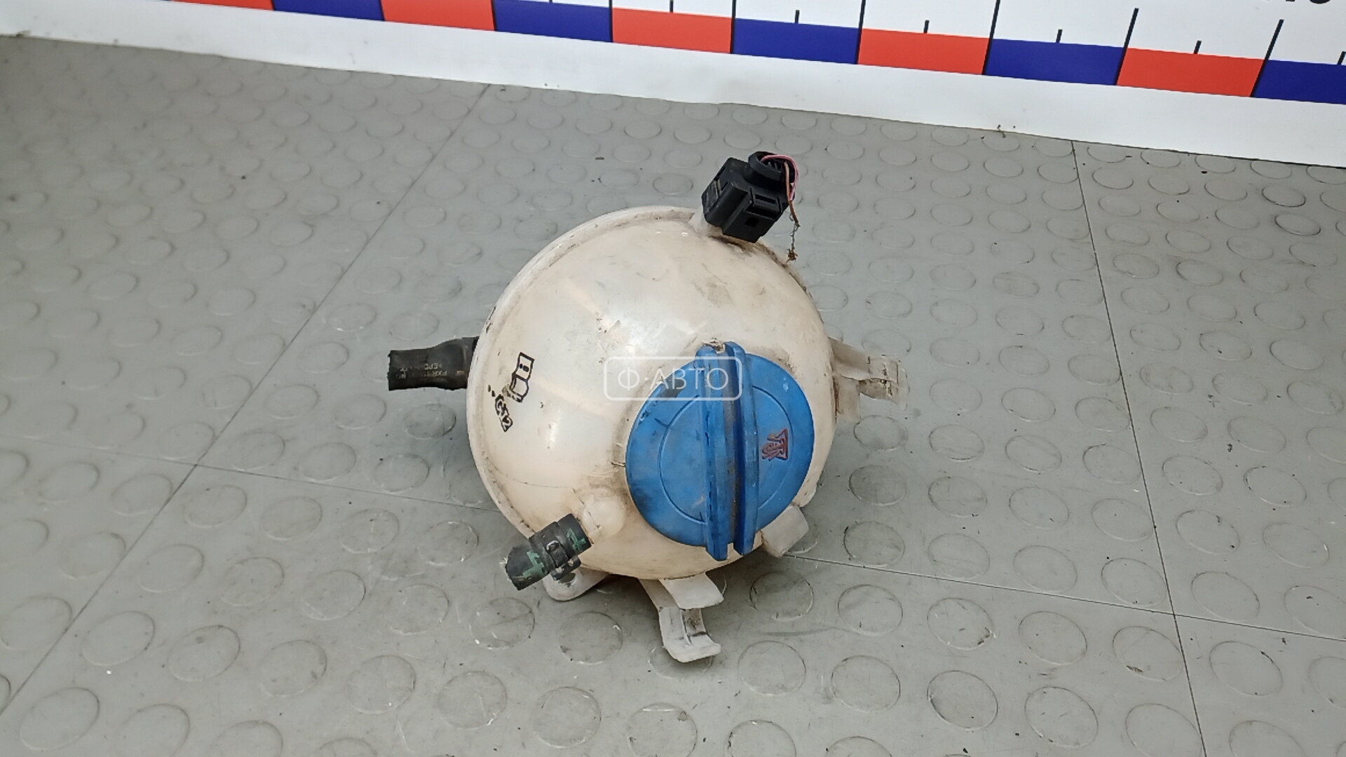 Бачок расширительный