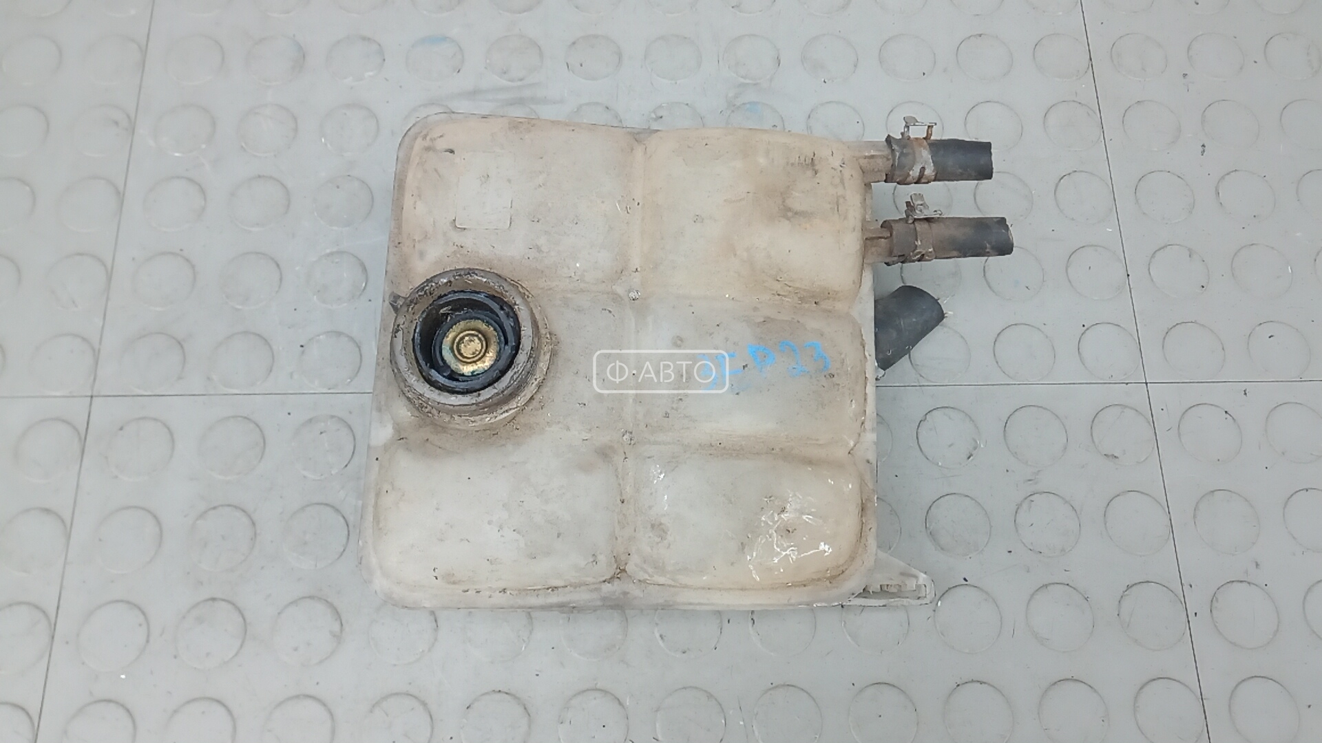 Бачок расширительный