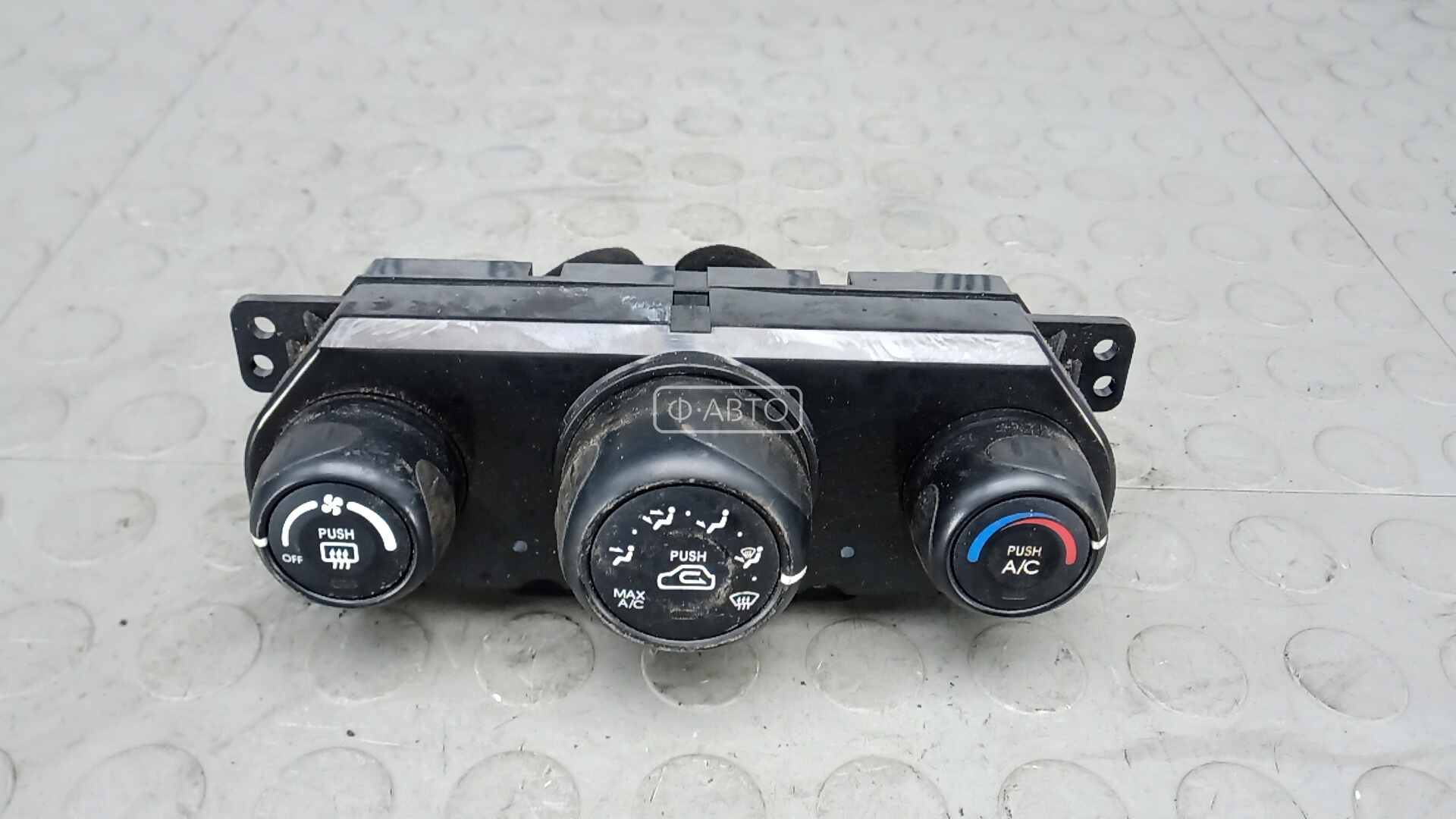 Блок управления печки и климат-контроля