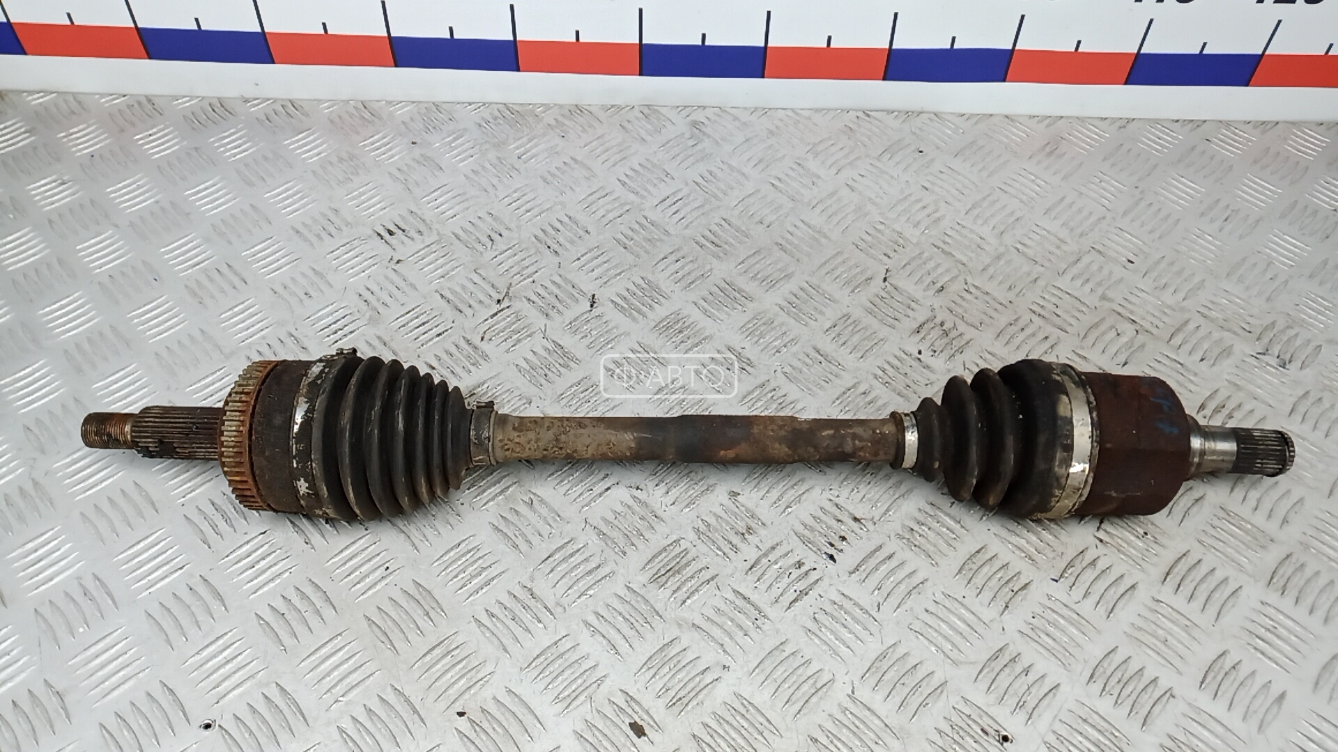 Привод передний левый