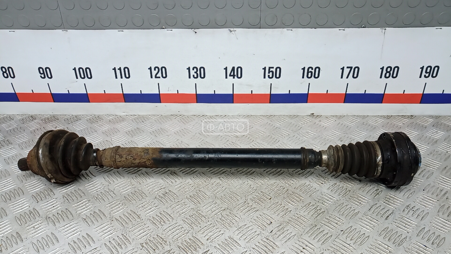 Привод передний правый