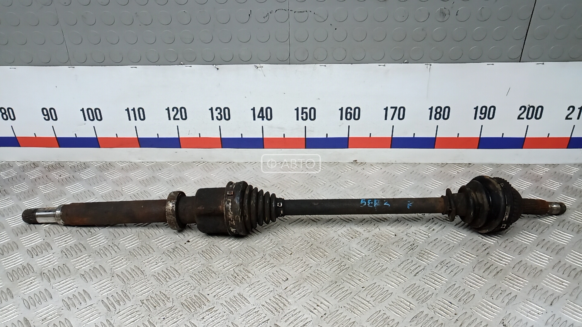 Привод передний правый