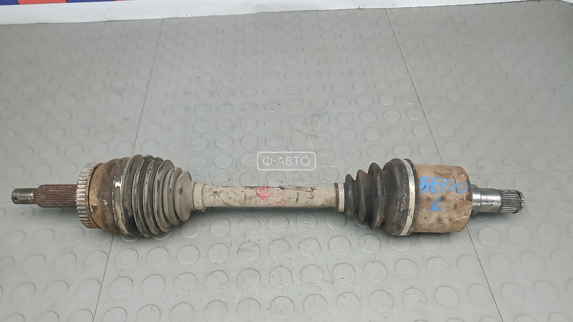 Привод передний левый