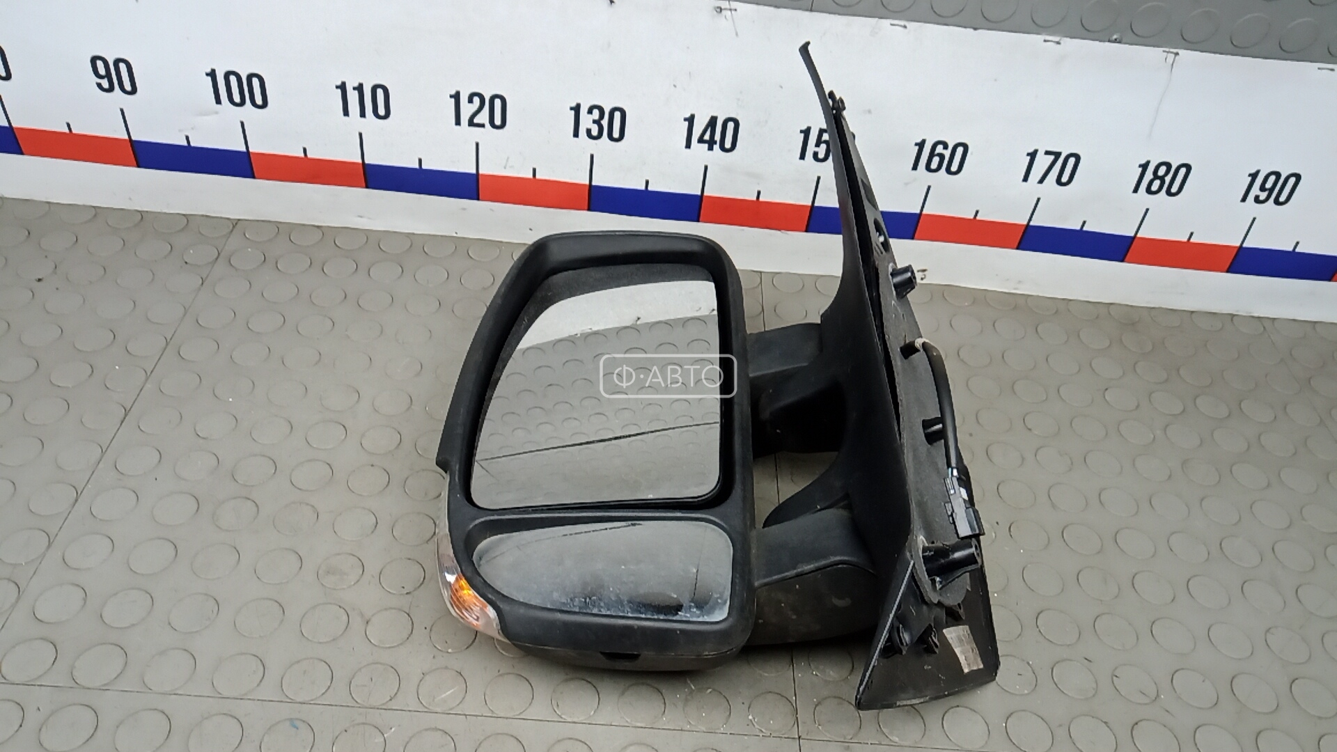 Зеркало наружное левое
