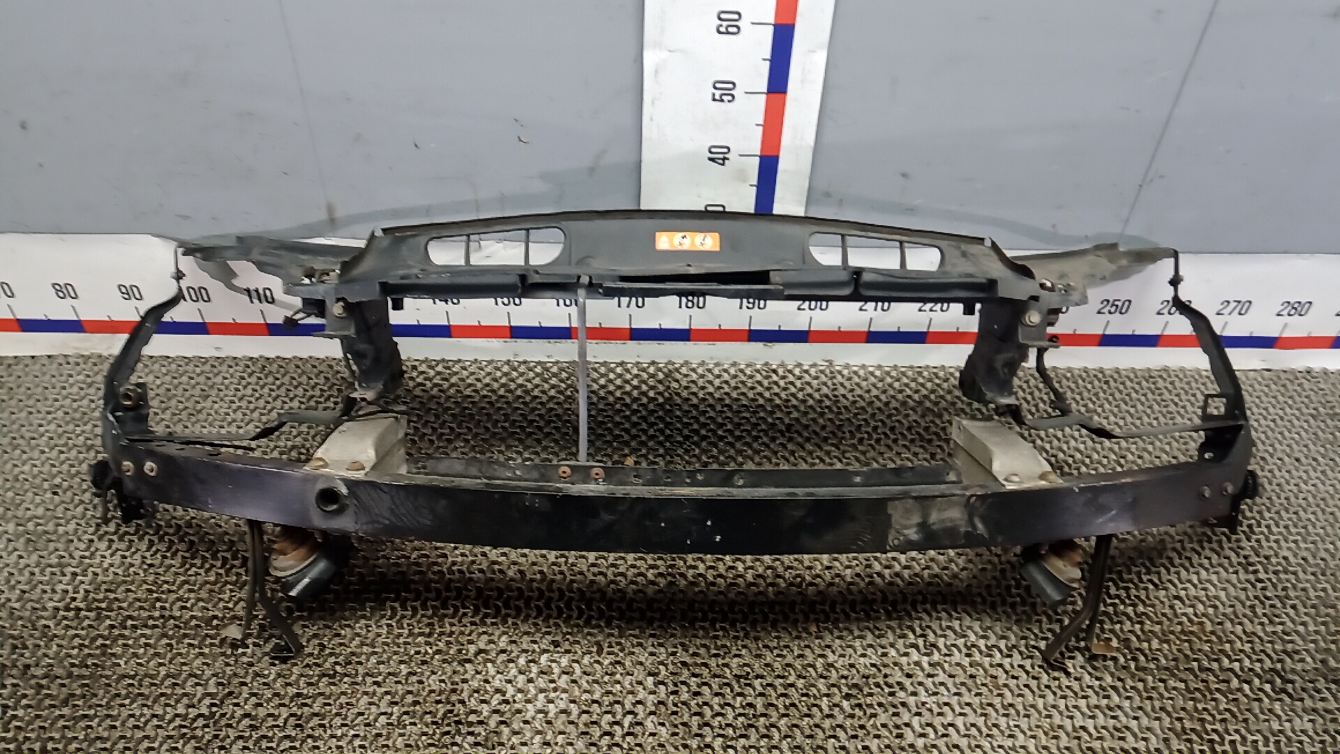 Передняя панель крепления облицовки (телевизор) MERCEDES BENZ C-CLASS W204