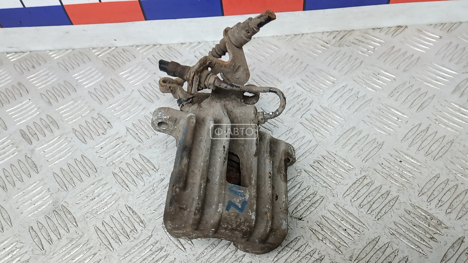 Суппорт тормозной задний правый