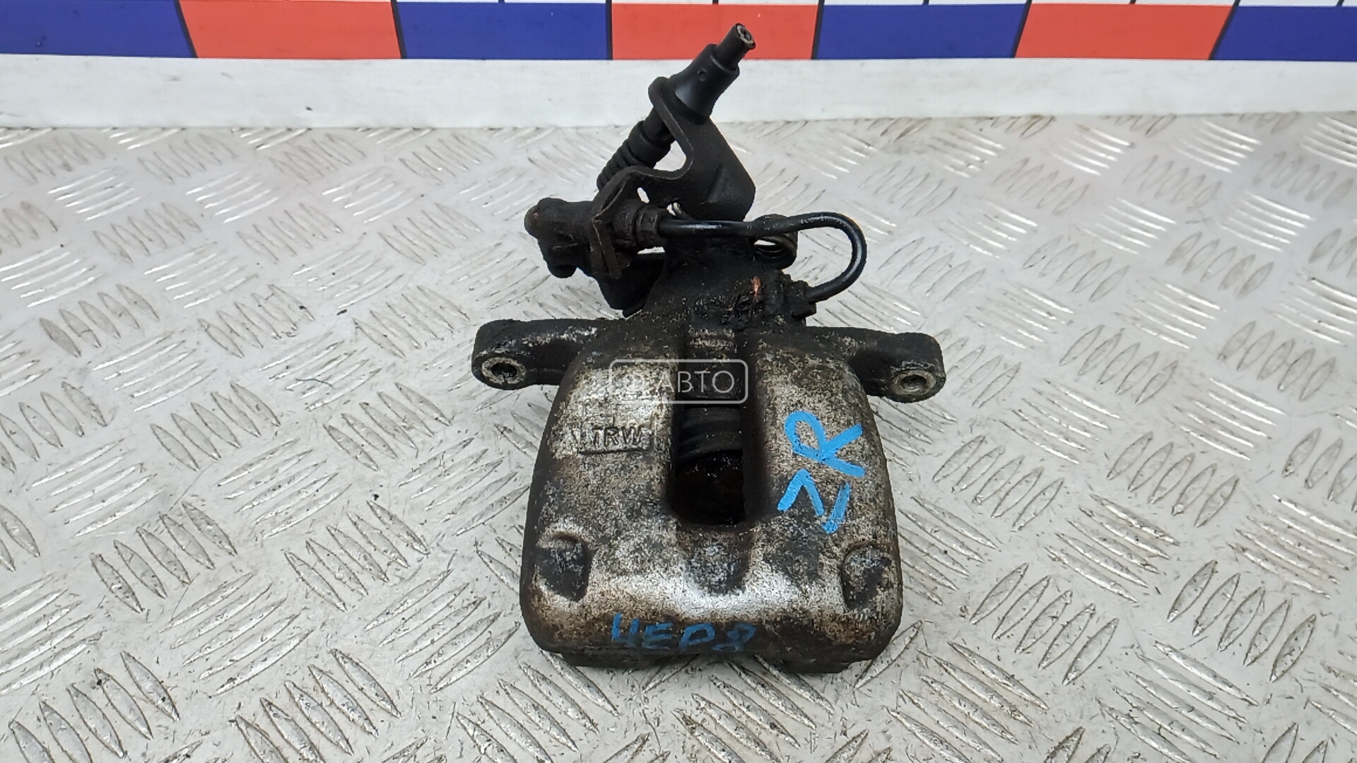 Суппорт тормозной задний правый