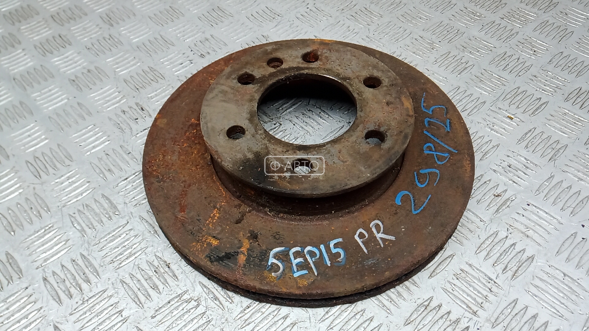 Диск тормозной передний