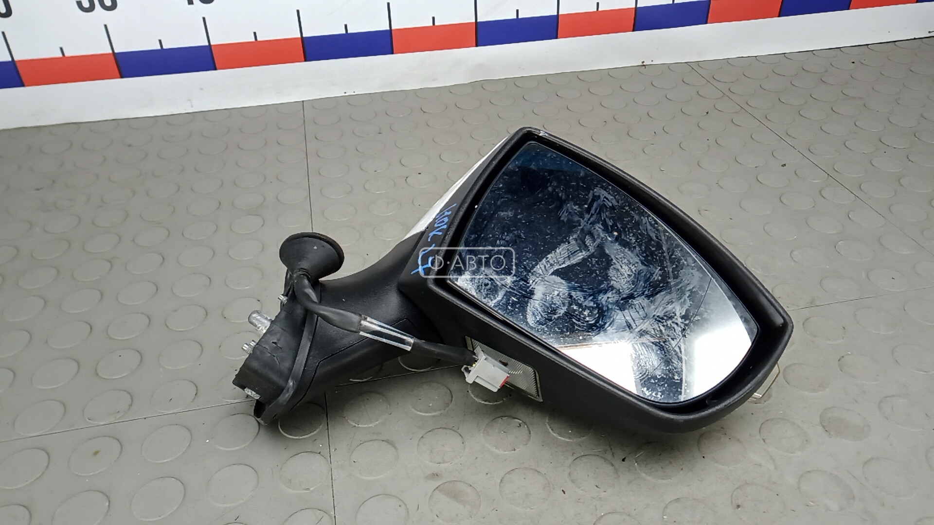 Зеркало наружное правое