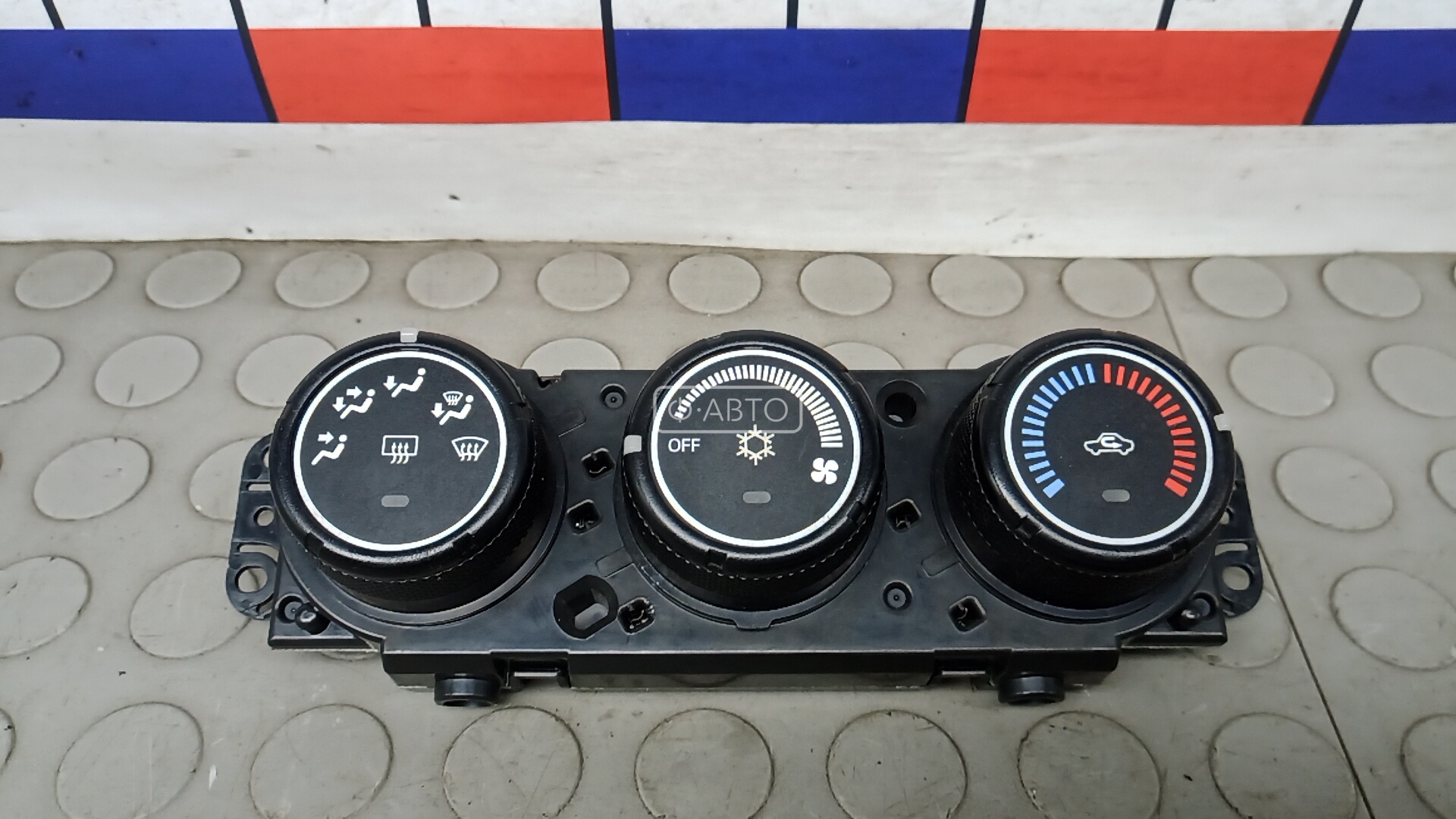 Блок управления печки и климат-контроля