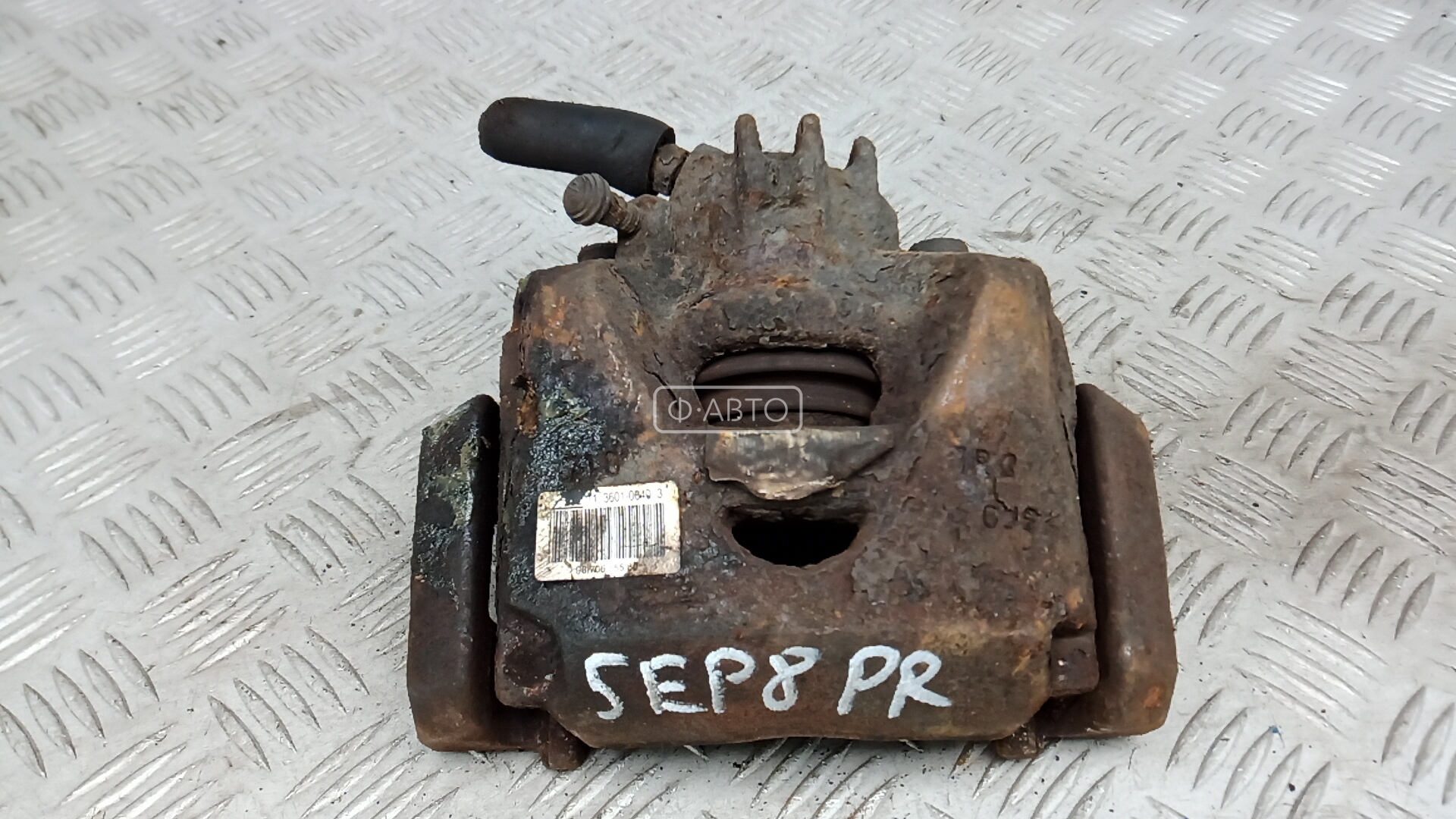 Суппорт тормозной передний правый