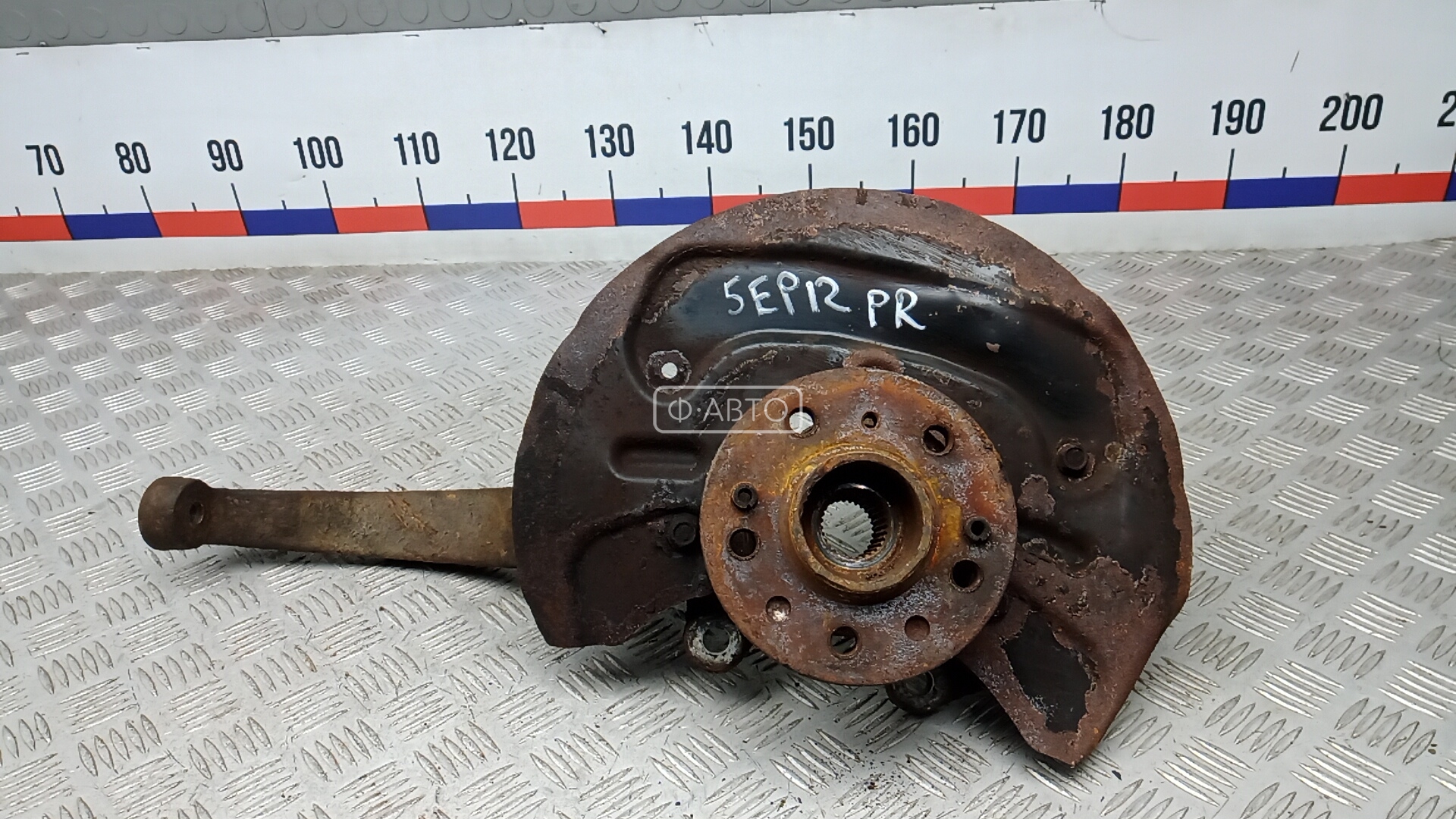 Ступица передняя правая