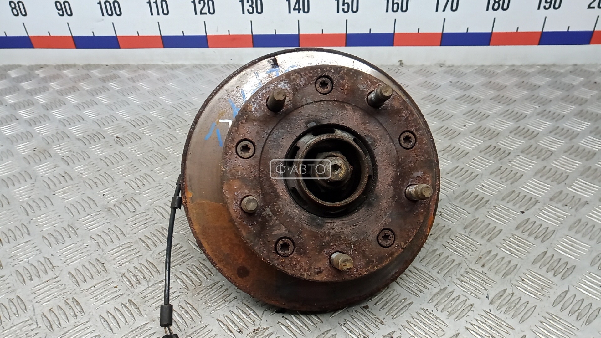 Ступица задняя левая