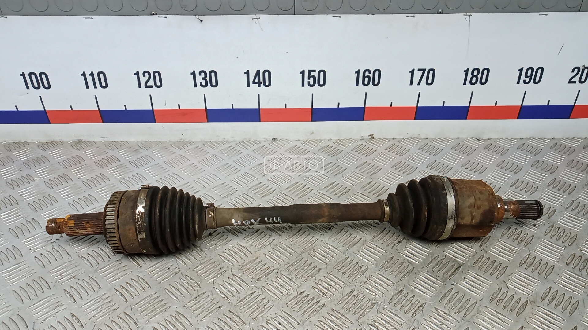 Привод передний левый