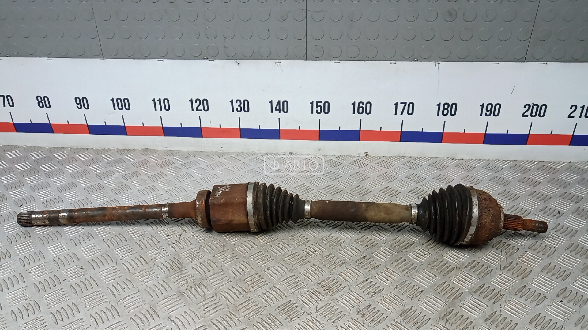 Привод передний правый