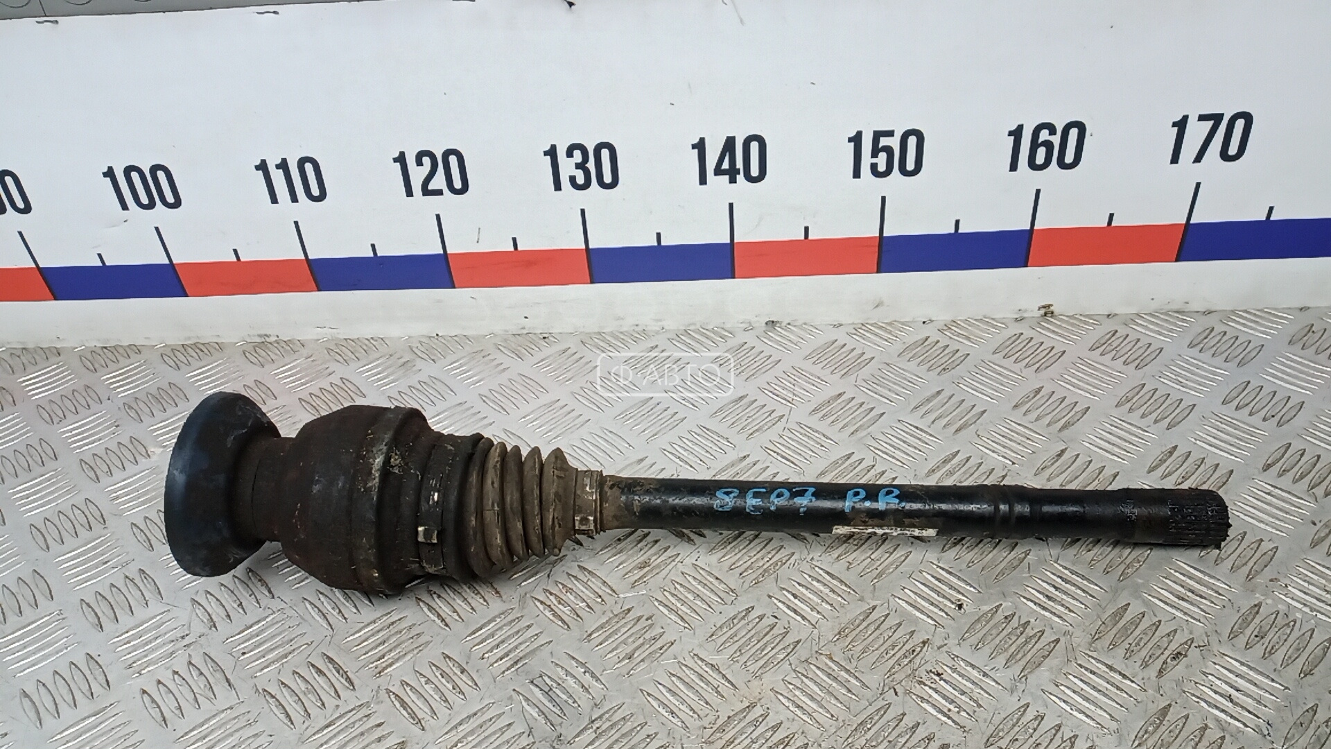 Привод передний правый