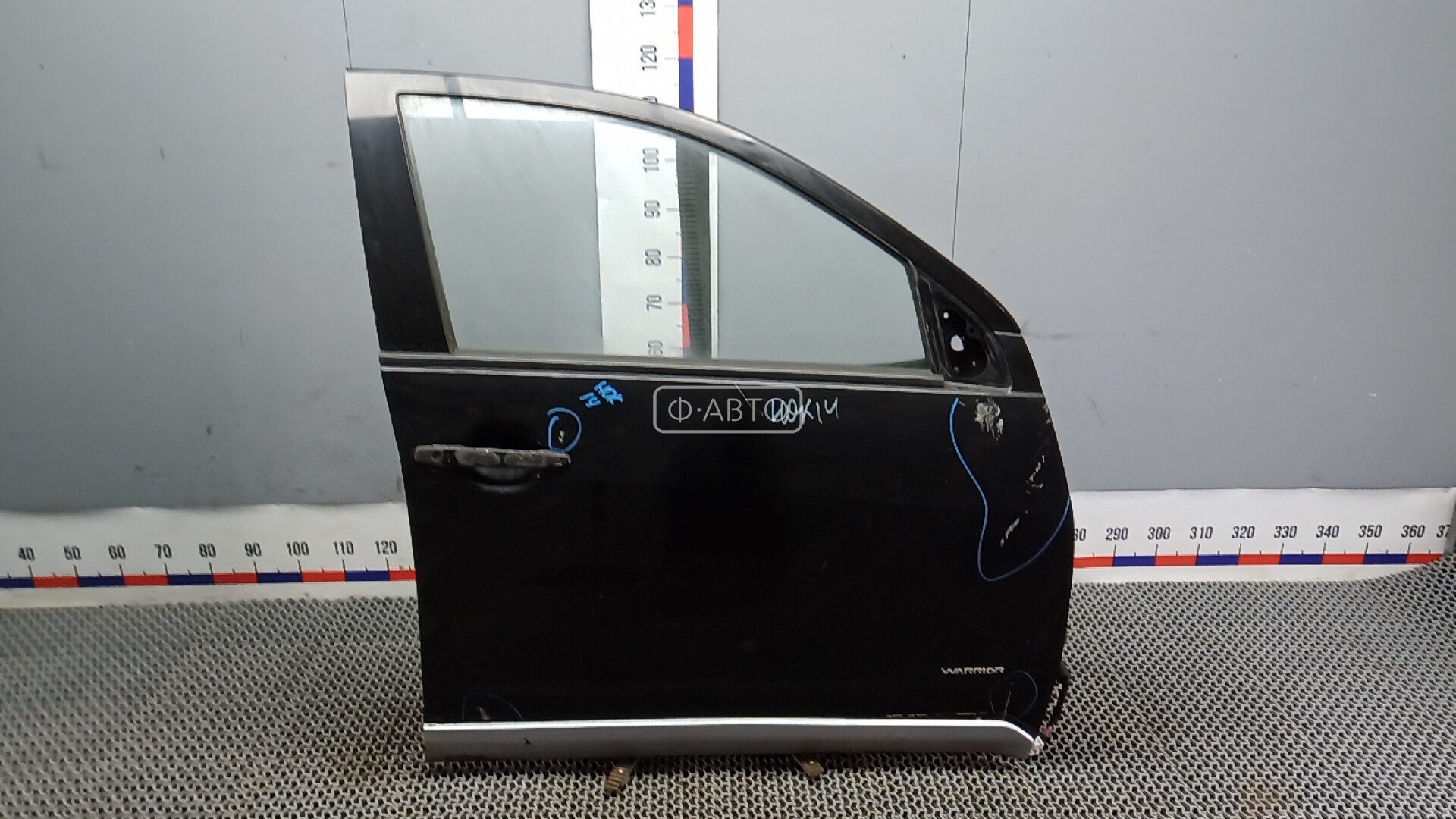 Дверь передняя правая