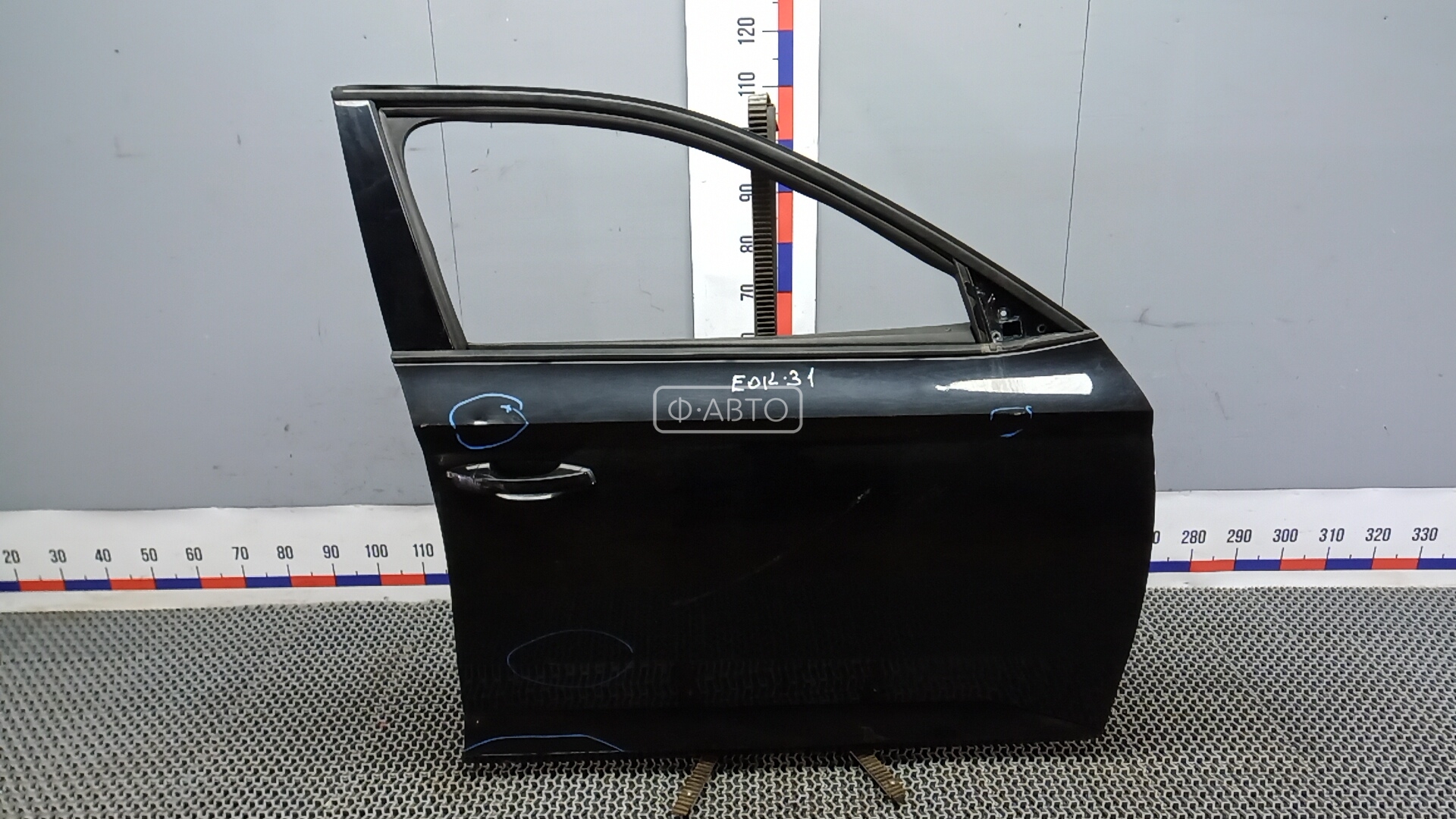 Дверь передняя правая