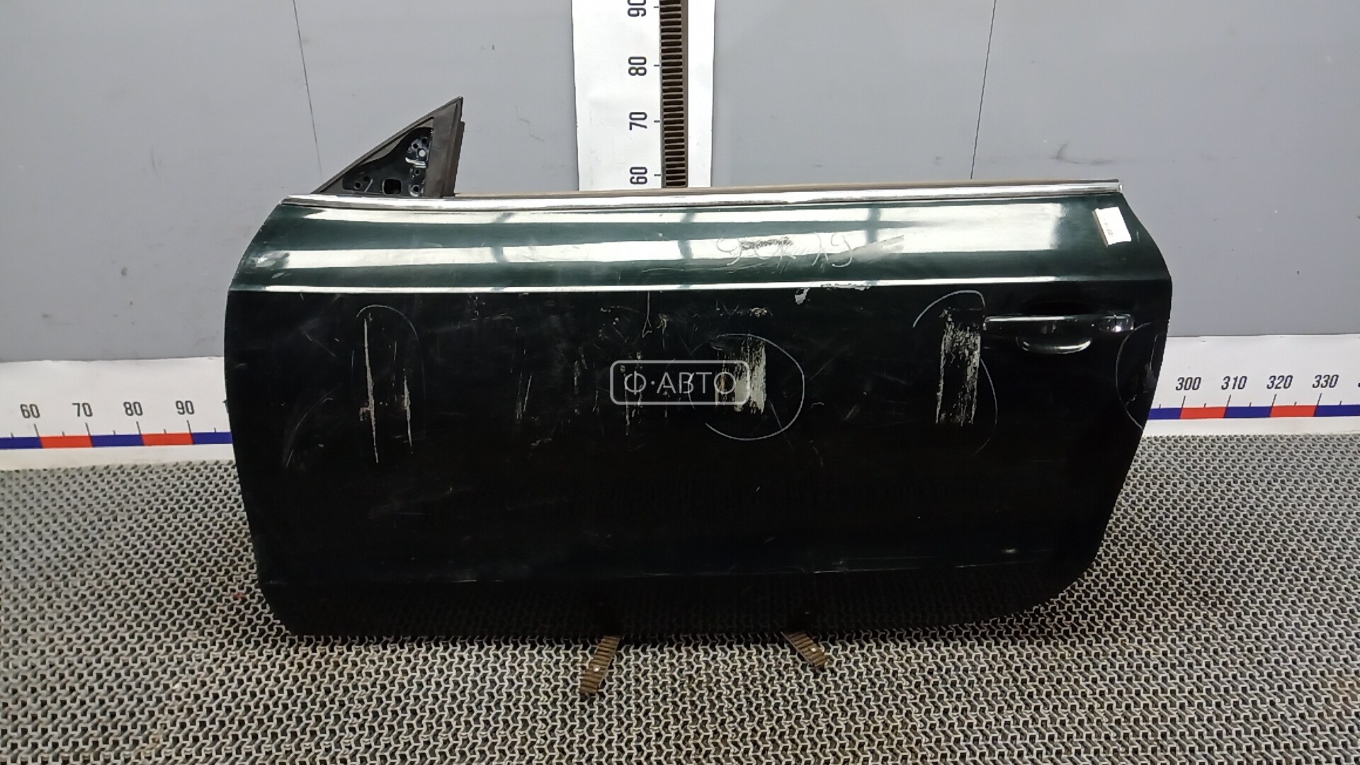 Дверь передняя левая