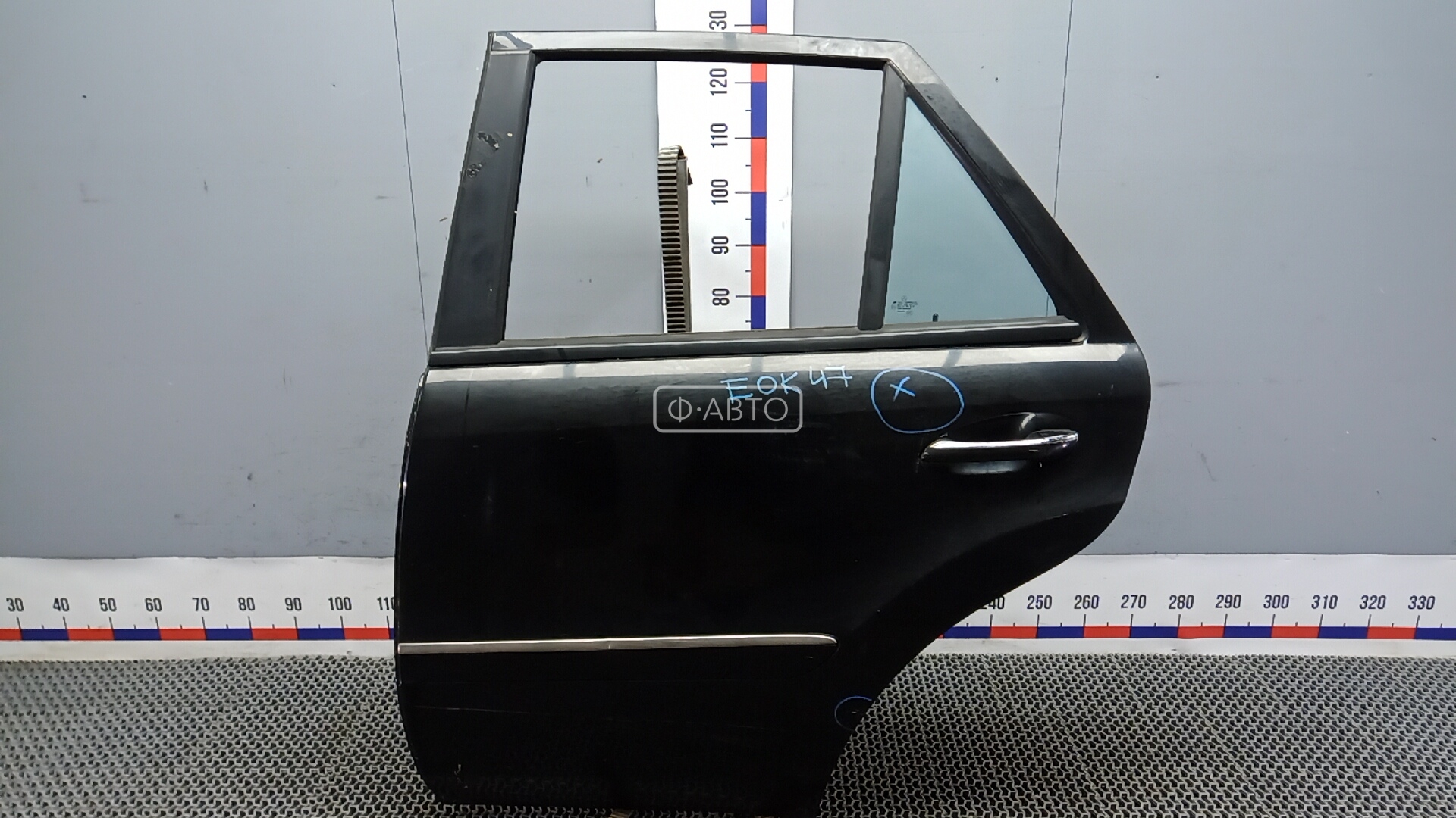 Дверь задняя левая