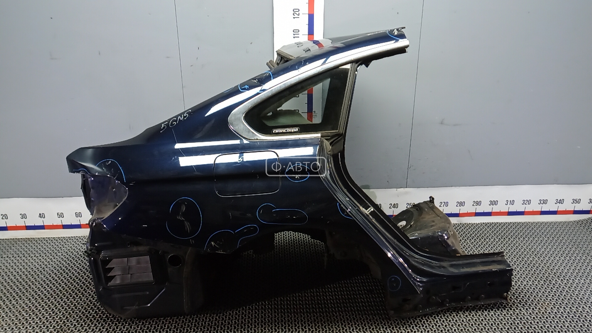 Крыло заднее правое