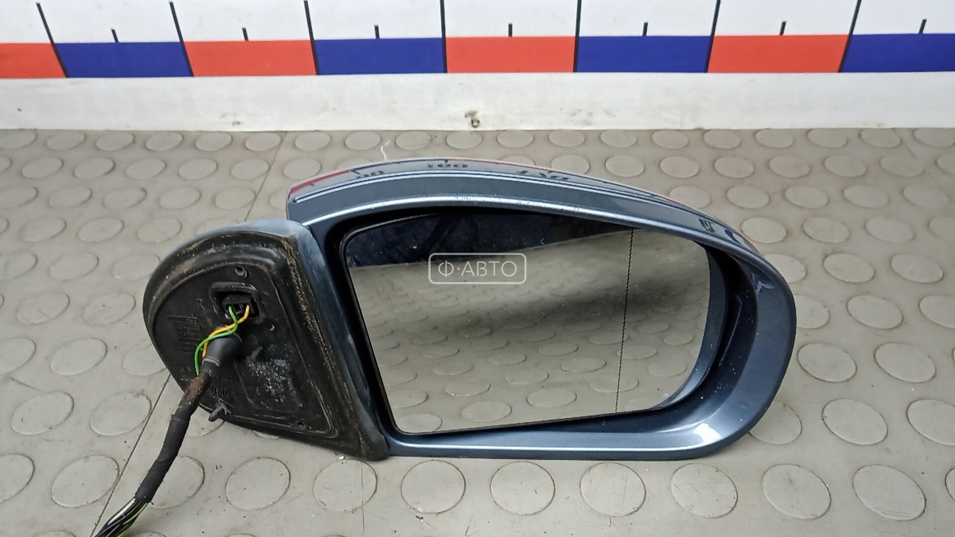 Зеркало наружное правое