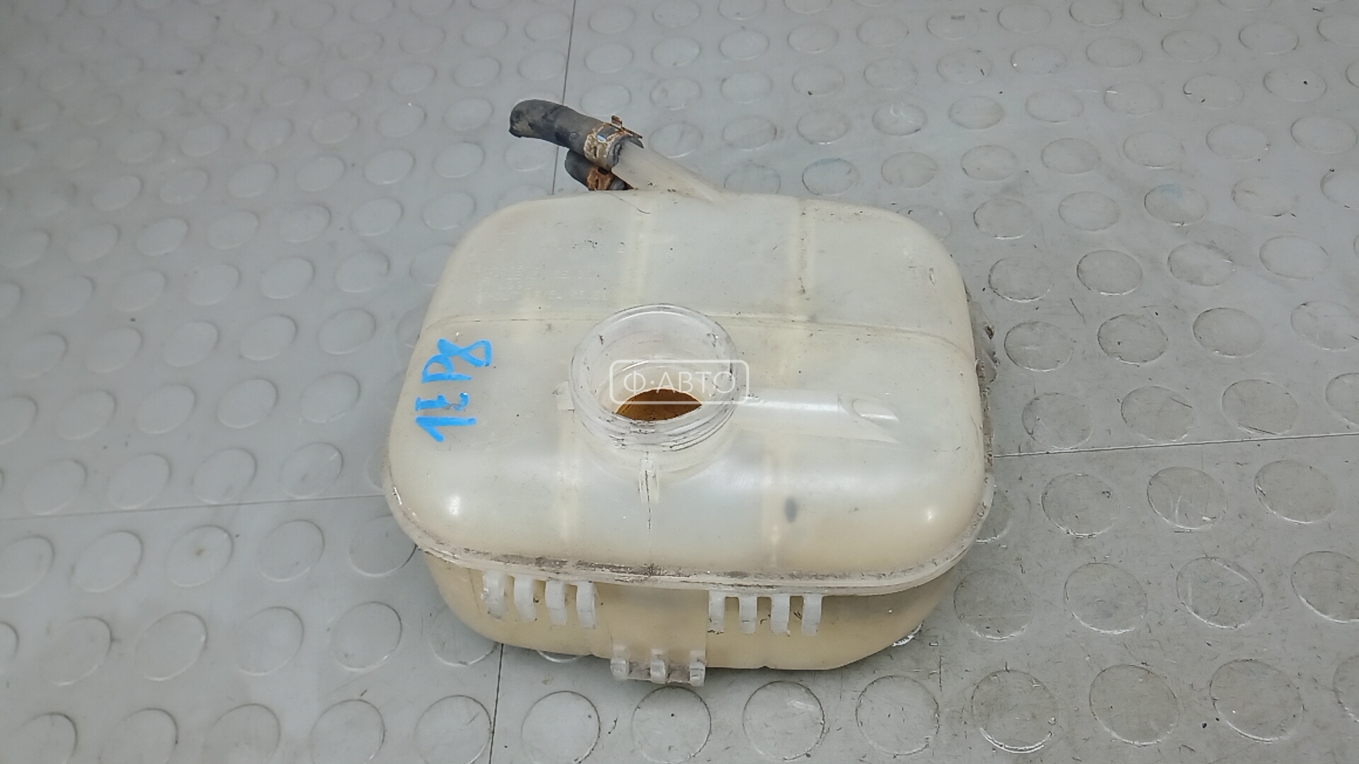 Бачок расширительный