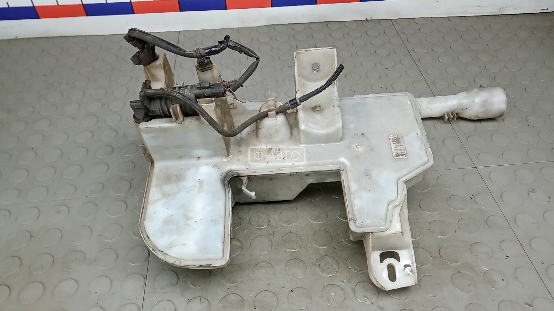 Бачок омывателя