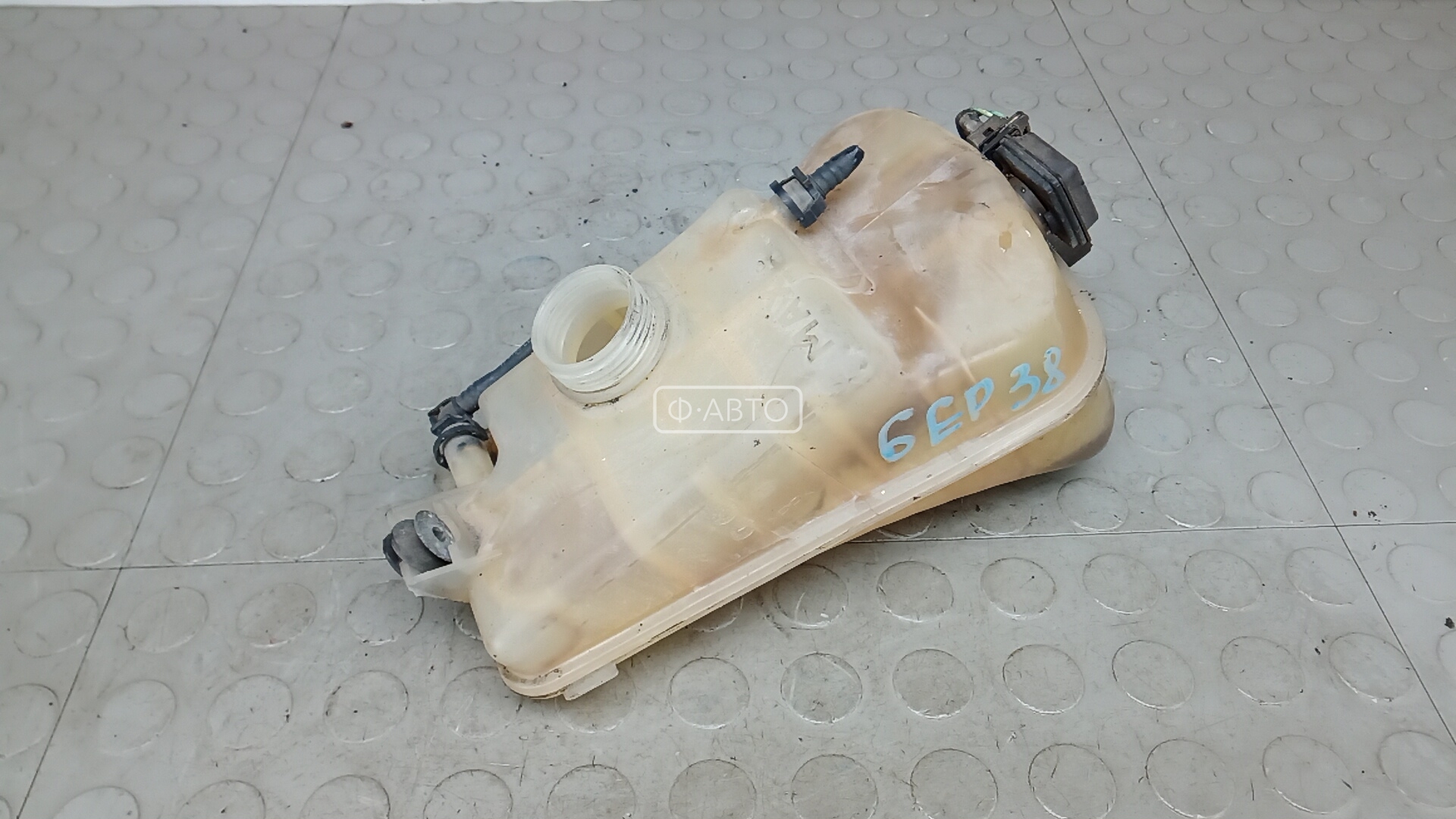 Бачок расширительный